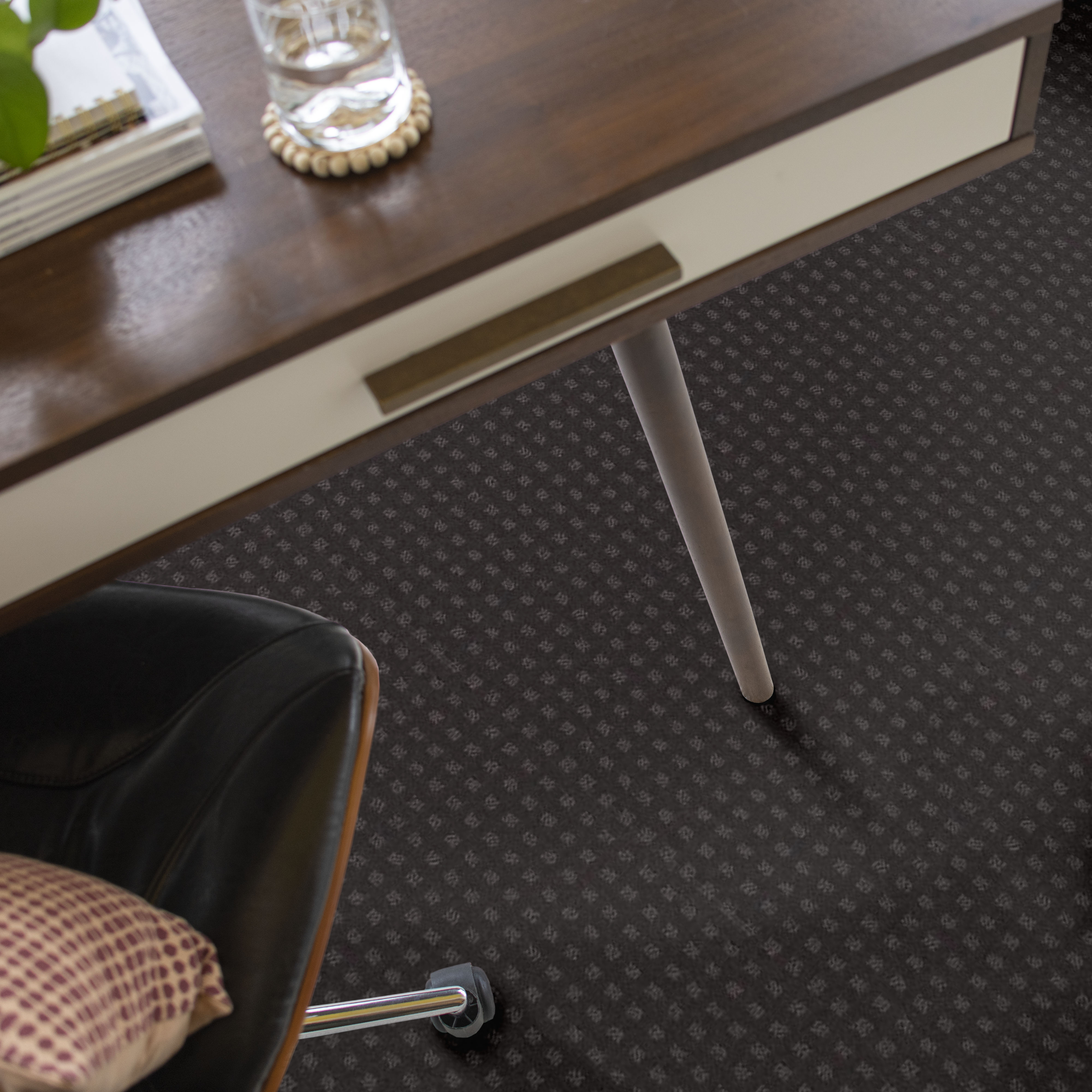 MADE TO BE YOURS STAINLESS ROOM