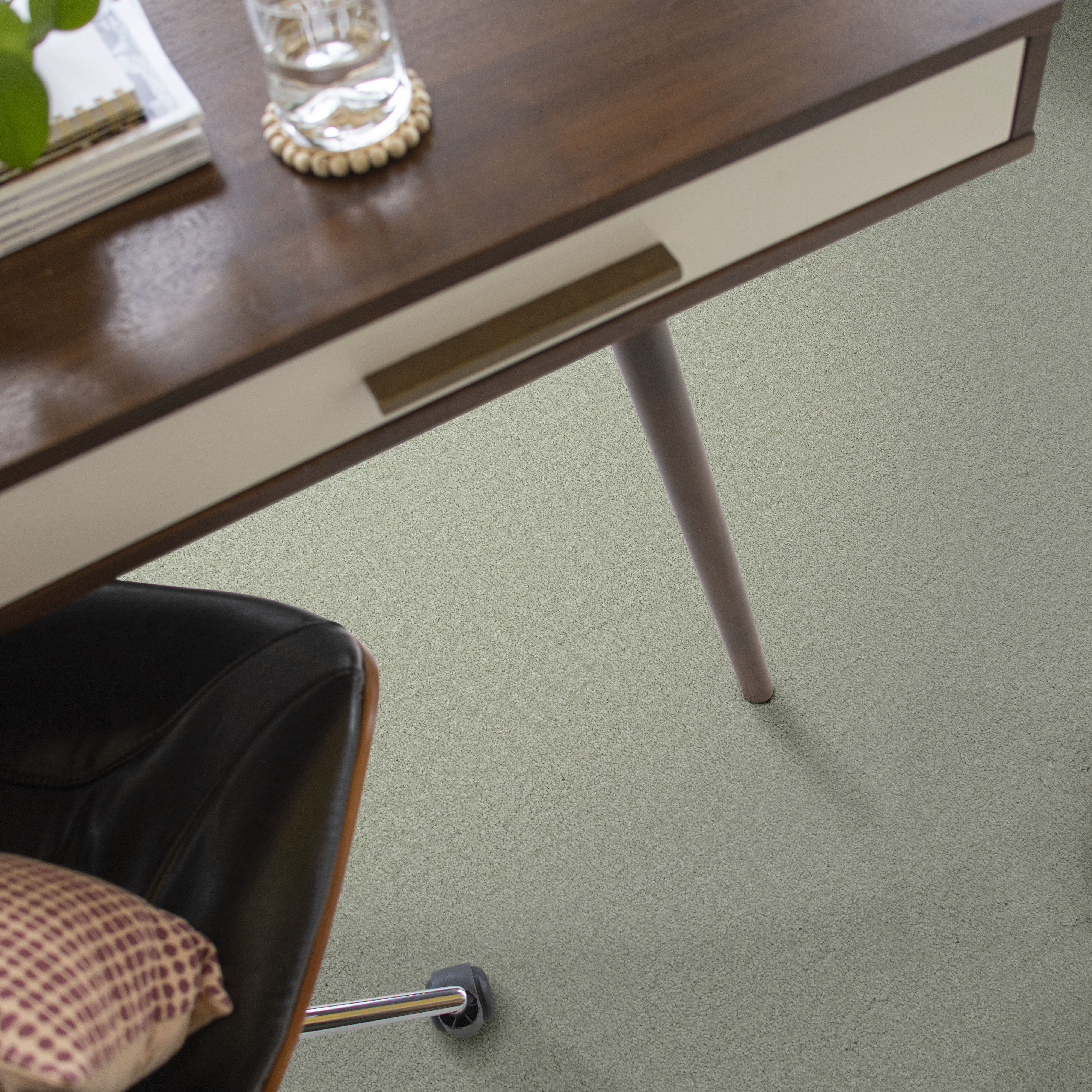 GRAND IMAGE III CRYSTAL BLUE ROOM