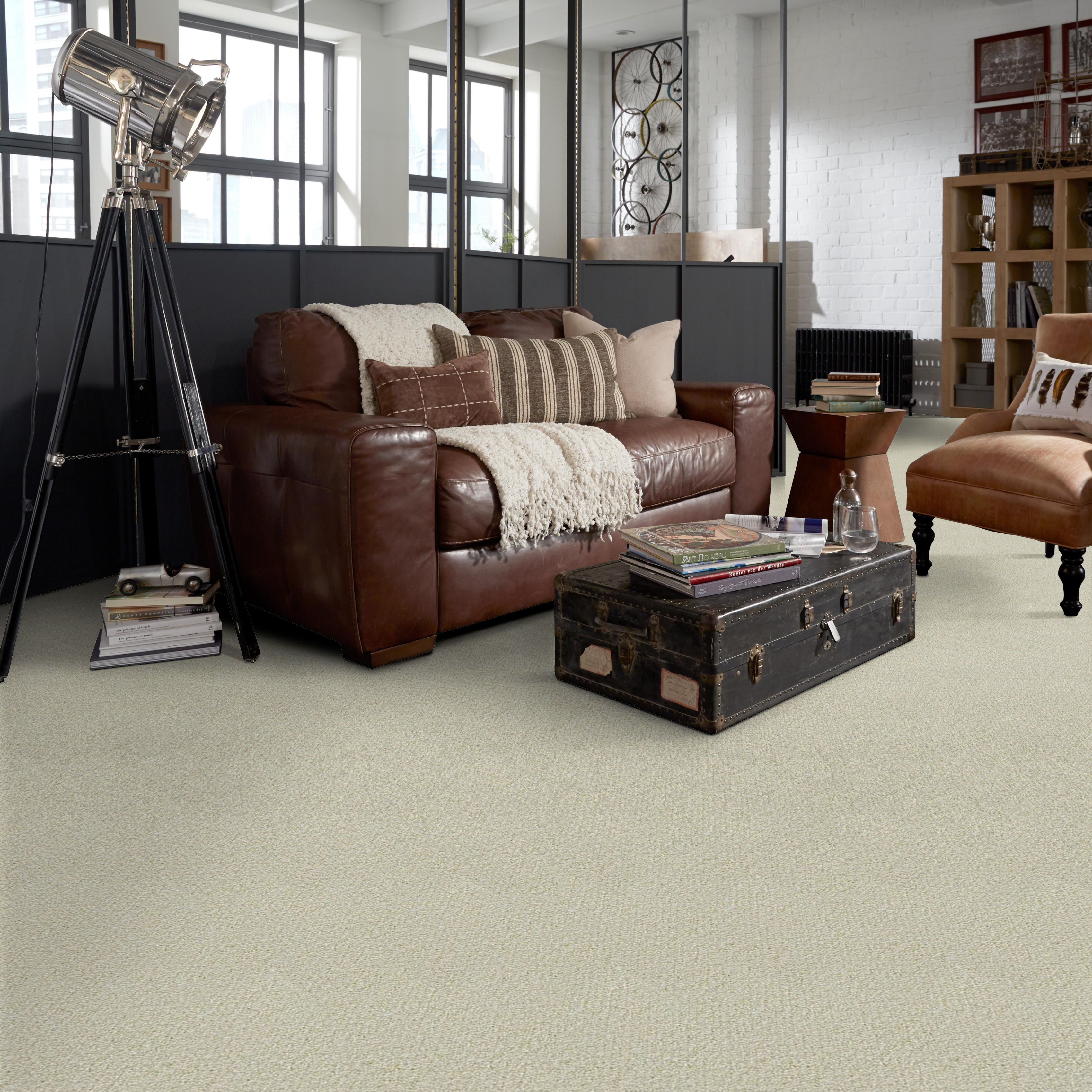 Capital III Bl - Influential - 54280_80302