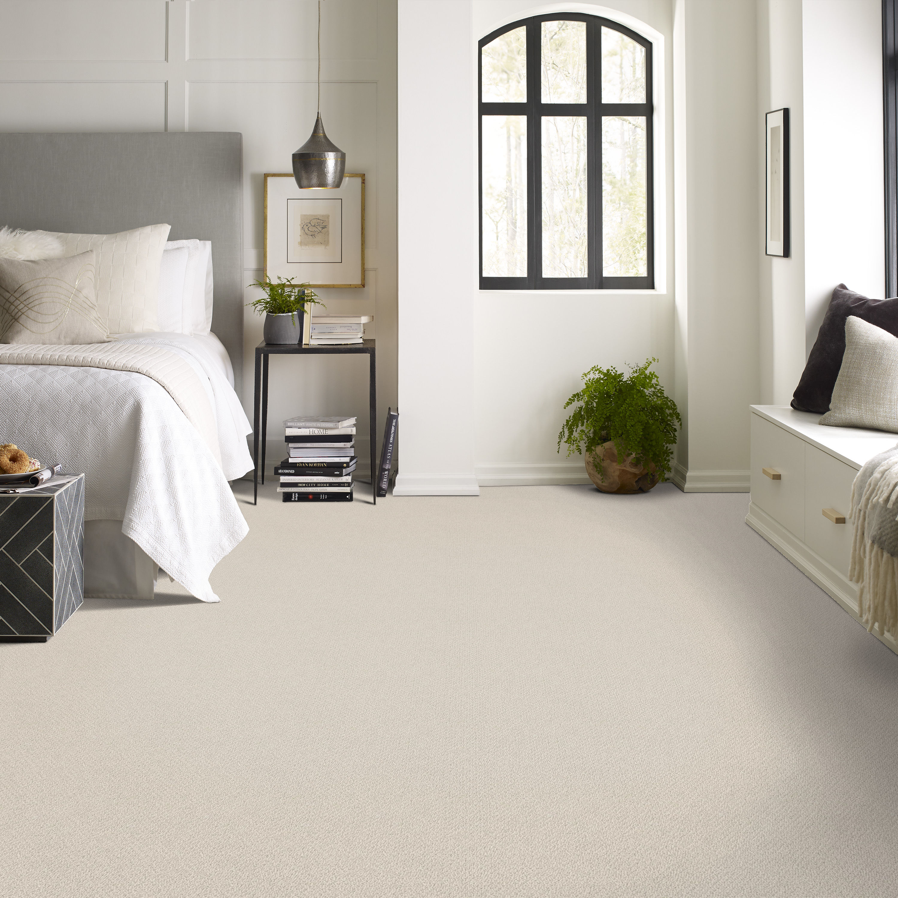 SUBTLE SHIMMER LOOP BARE ESSENCE ROOM