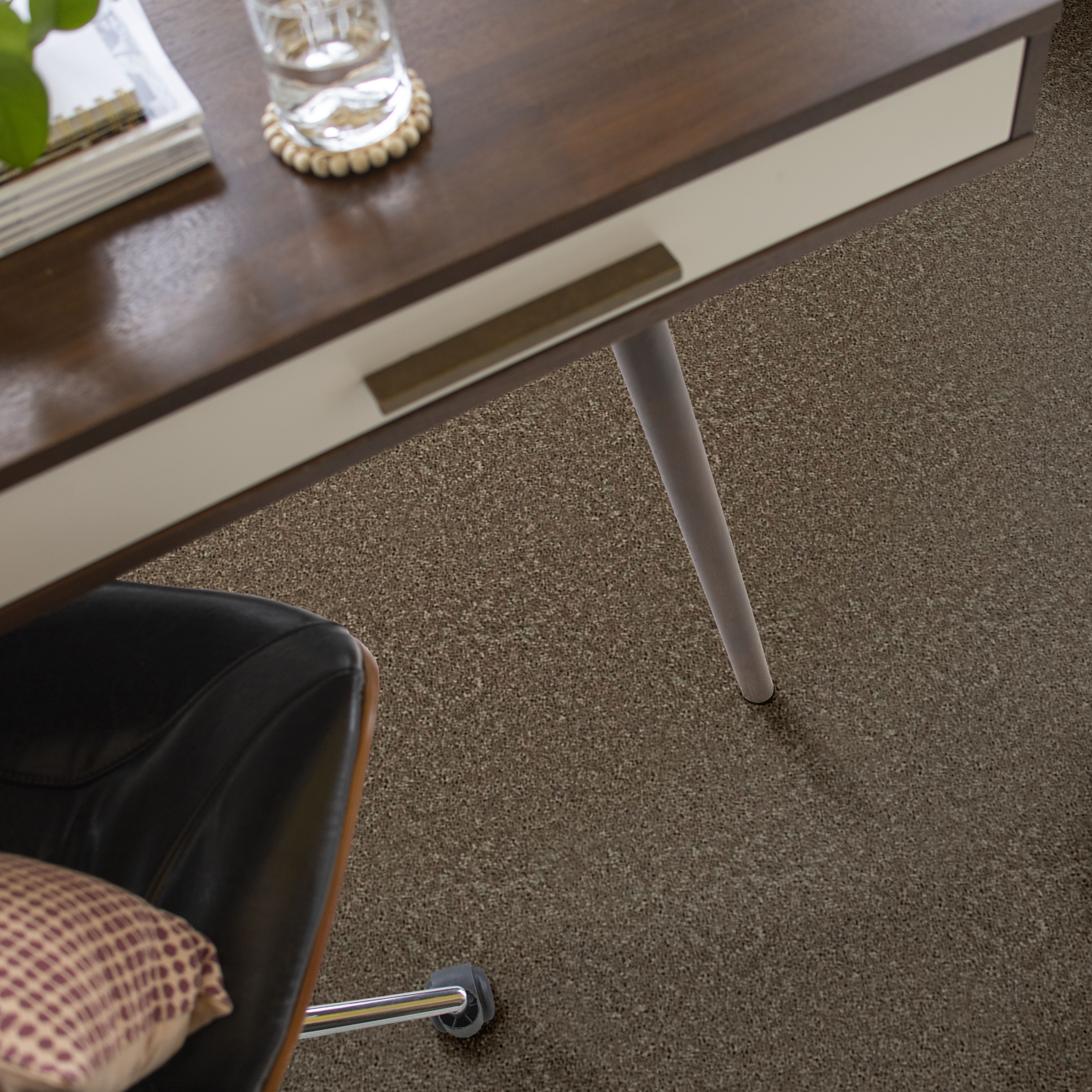 ROYAL PORTRUSH III 12' HEARTH STONE ROOM