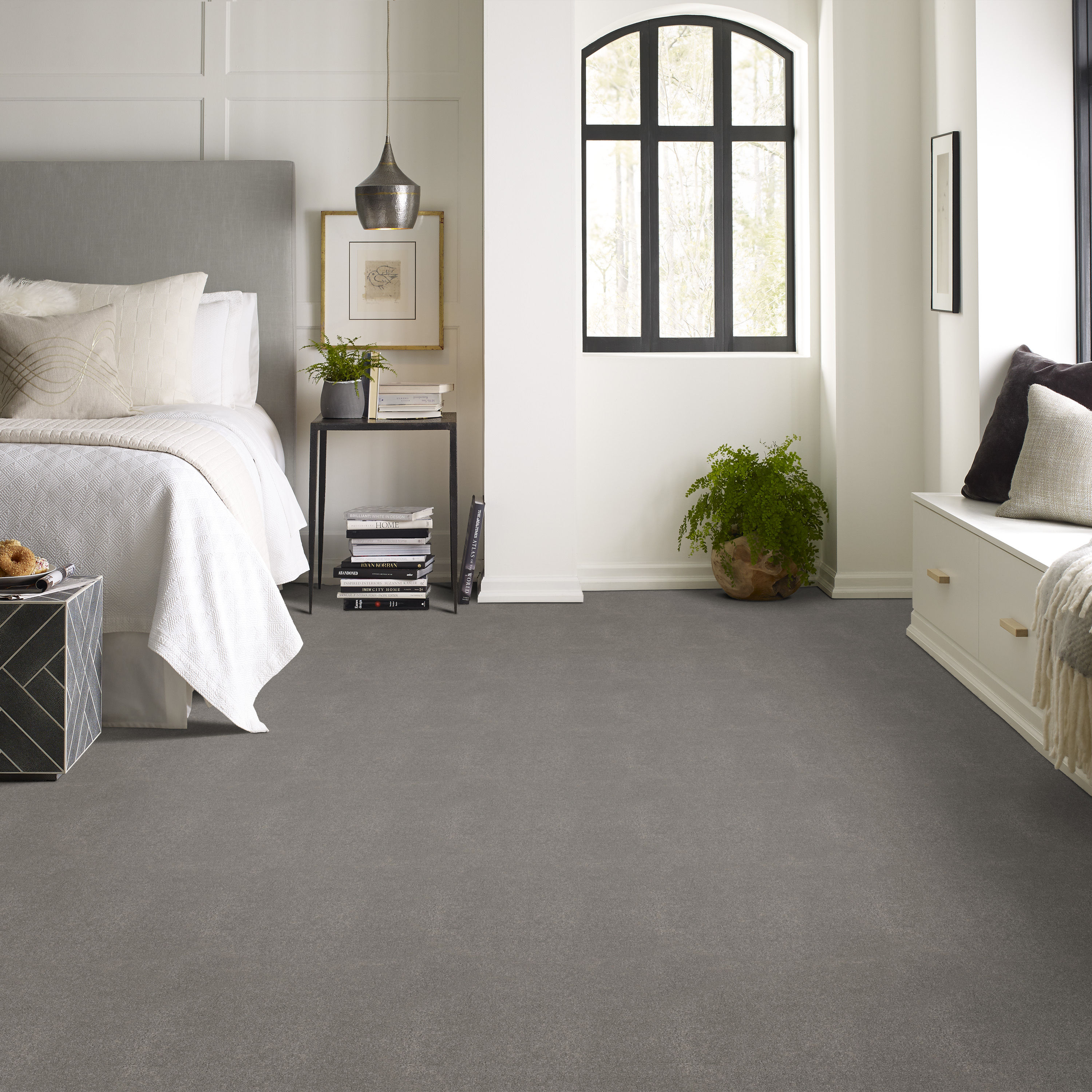 SOLIDIFY I 12' CONCRETE ROOM