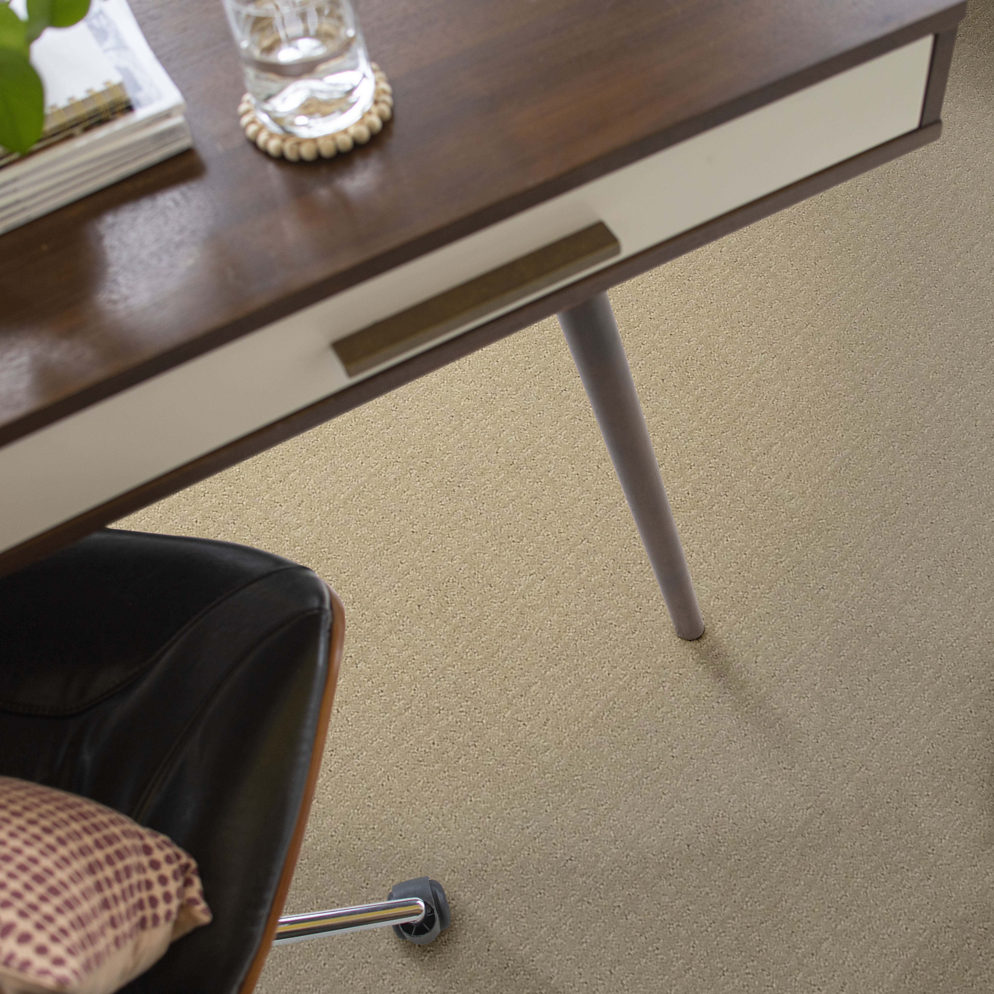 TRANSFORM CANDLE GLOW ROOM