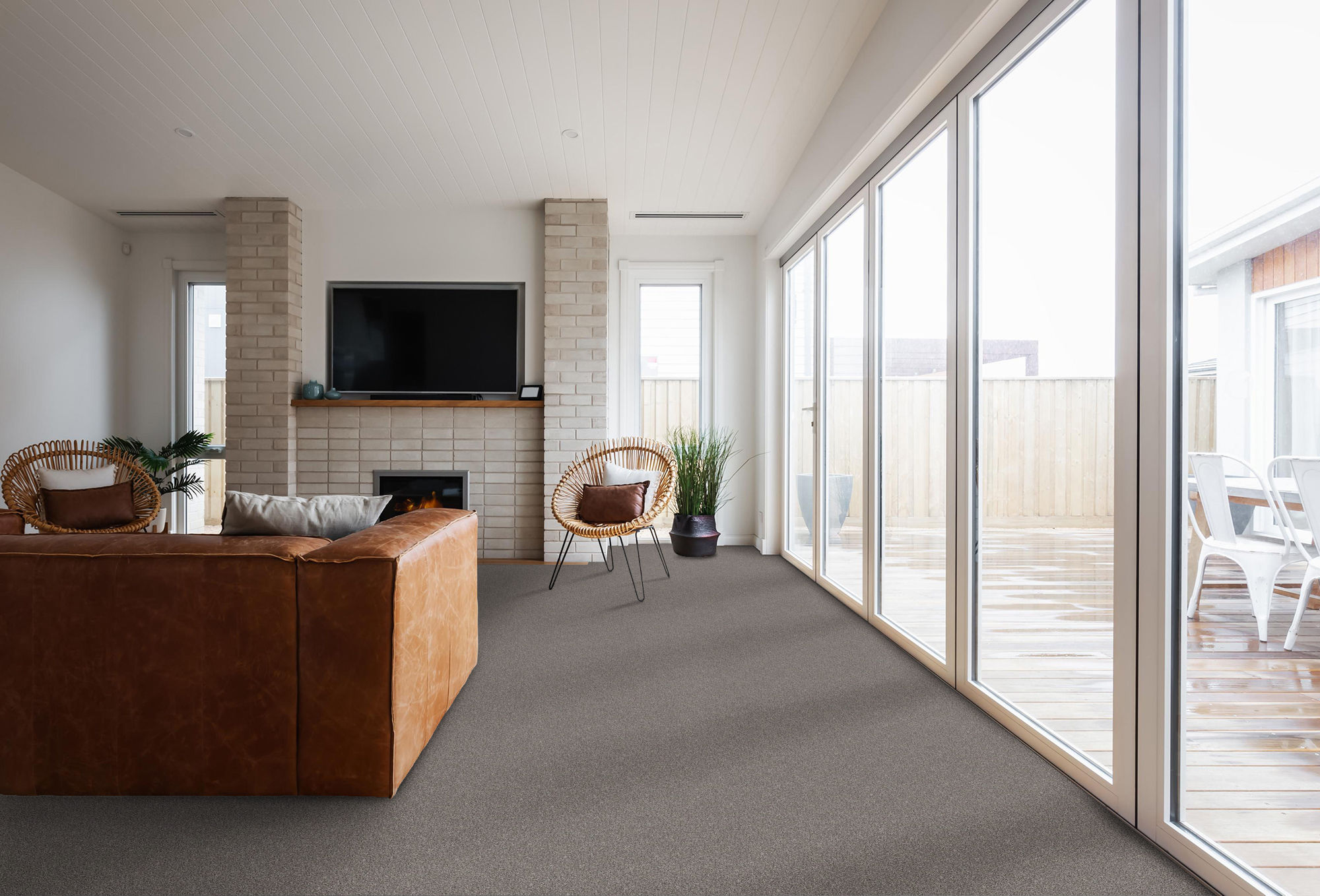 INFLUENCER RIVER RUN ROOM