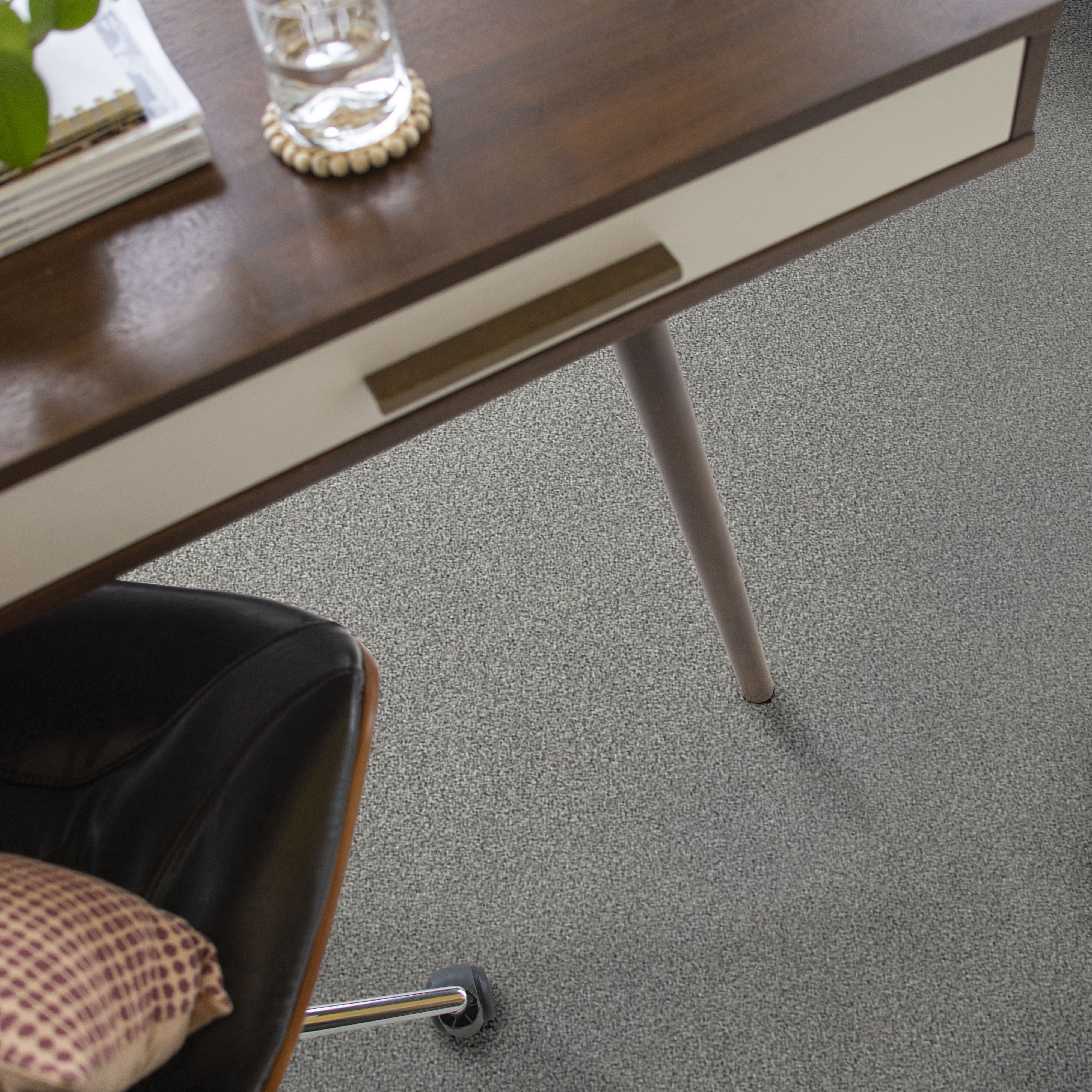 TONAL COMFORT BLUE COOL BREEZE ROOM