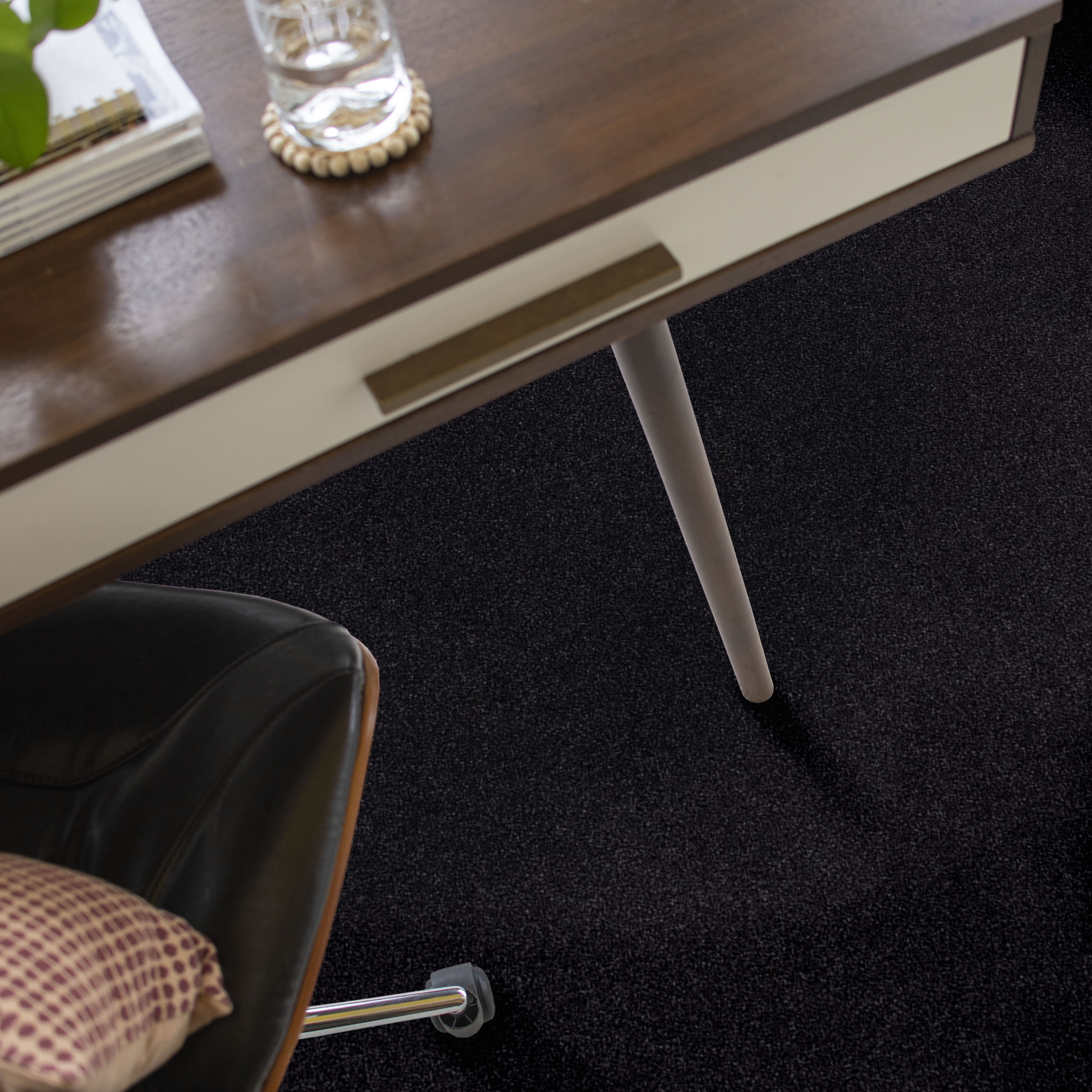 TONAL COMFORT BLUE MOVIE NIGHT ROOM