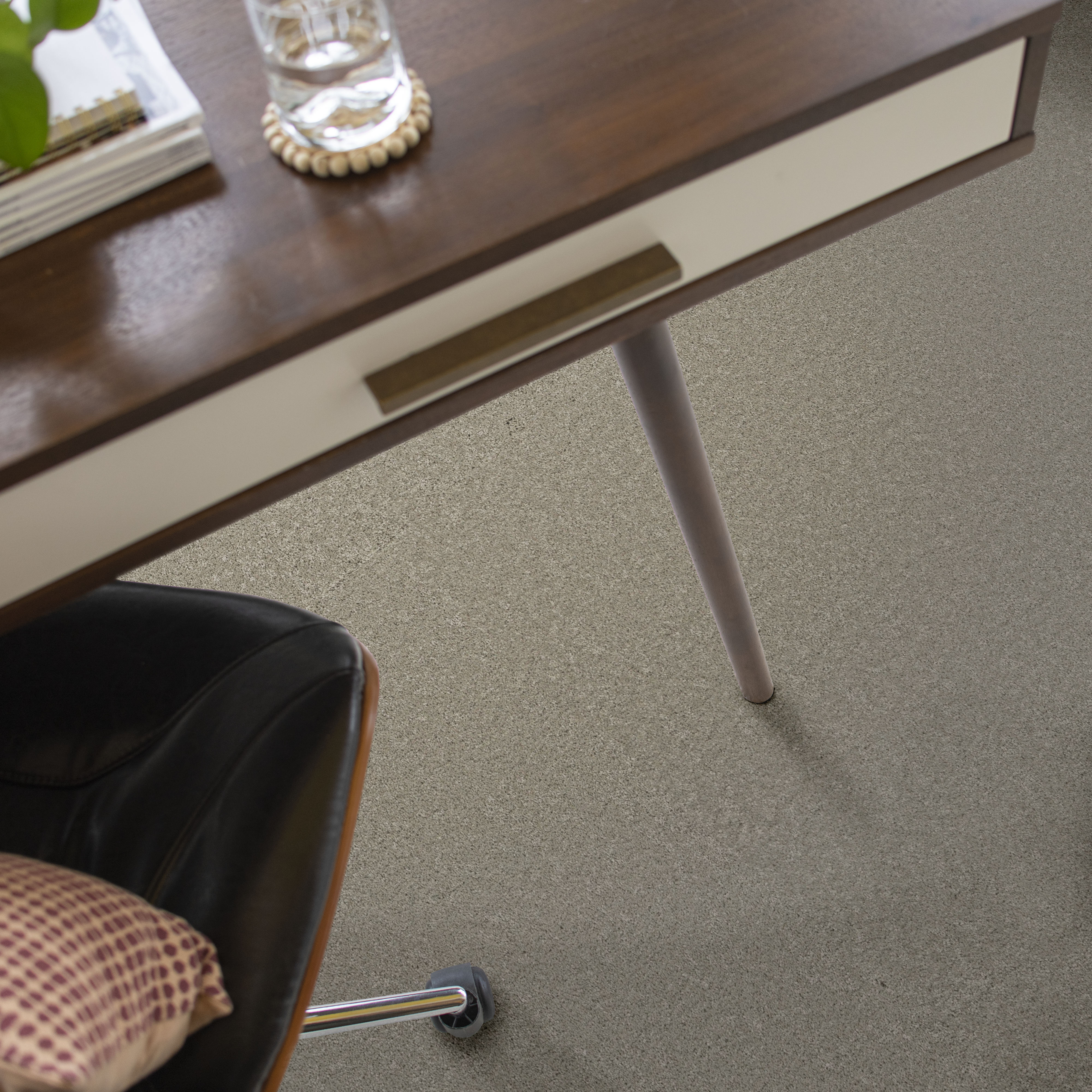 WAY TO GO II TAUPE TONE ROOM