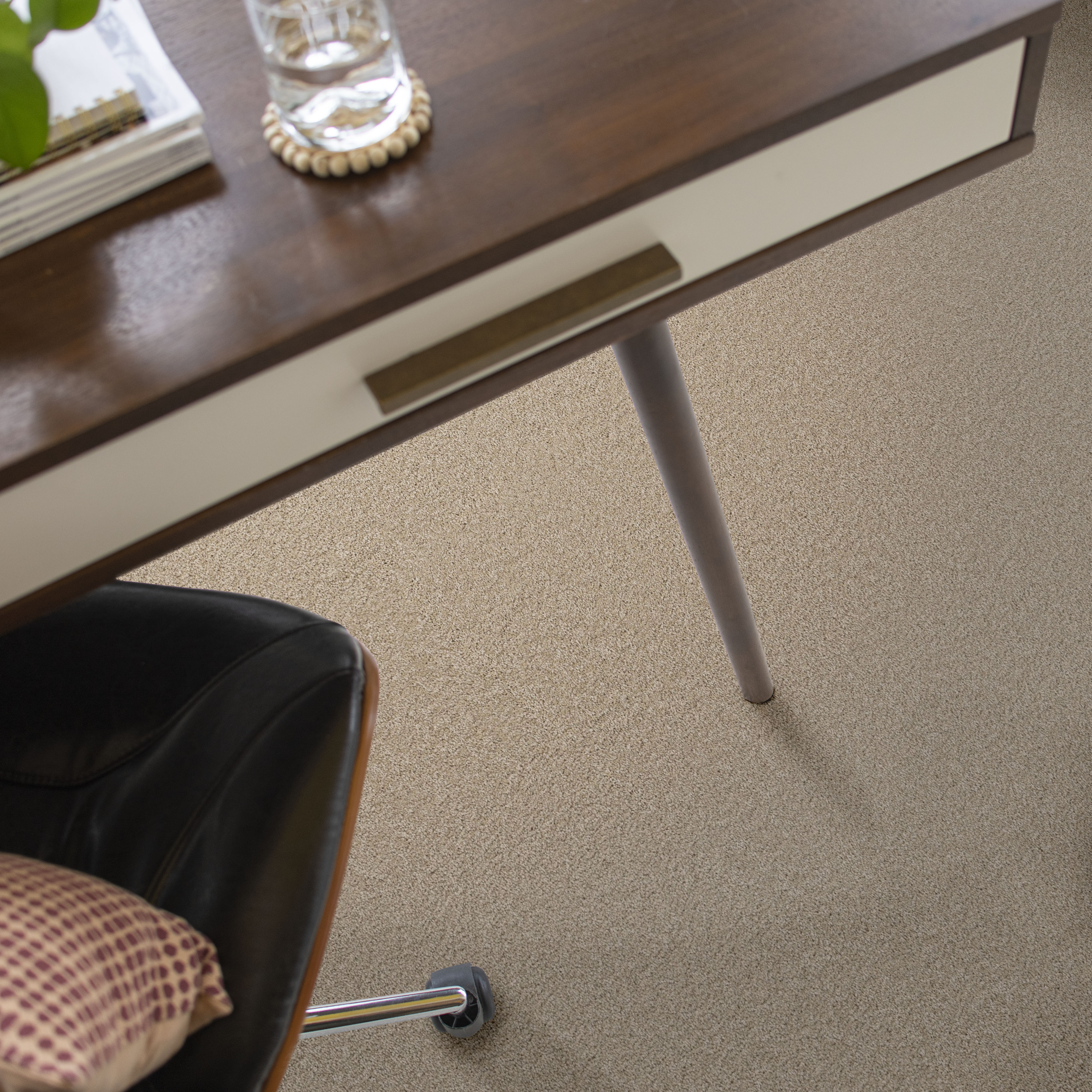 WAY TO GO III ADOBE SAND ROOM