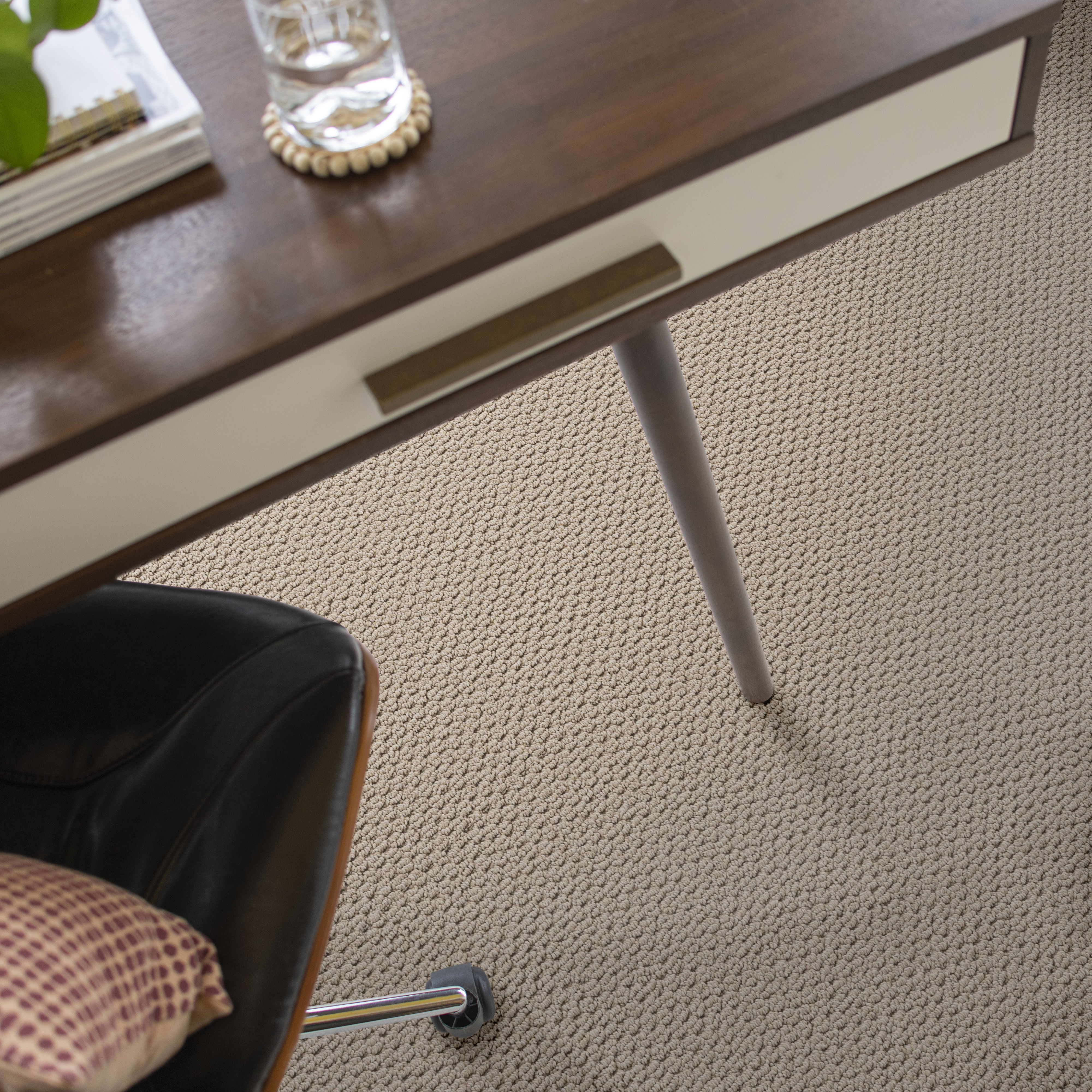 PERSPECTIVE PATH BISQUE ROOM