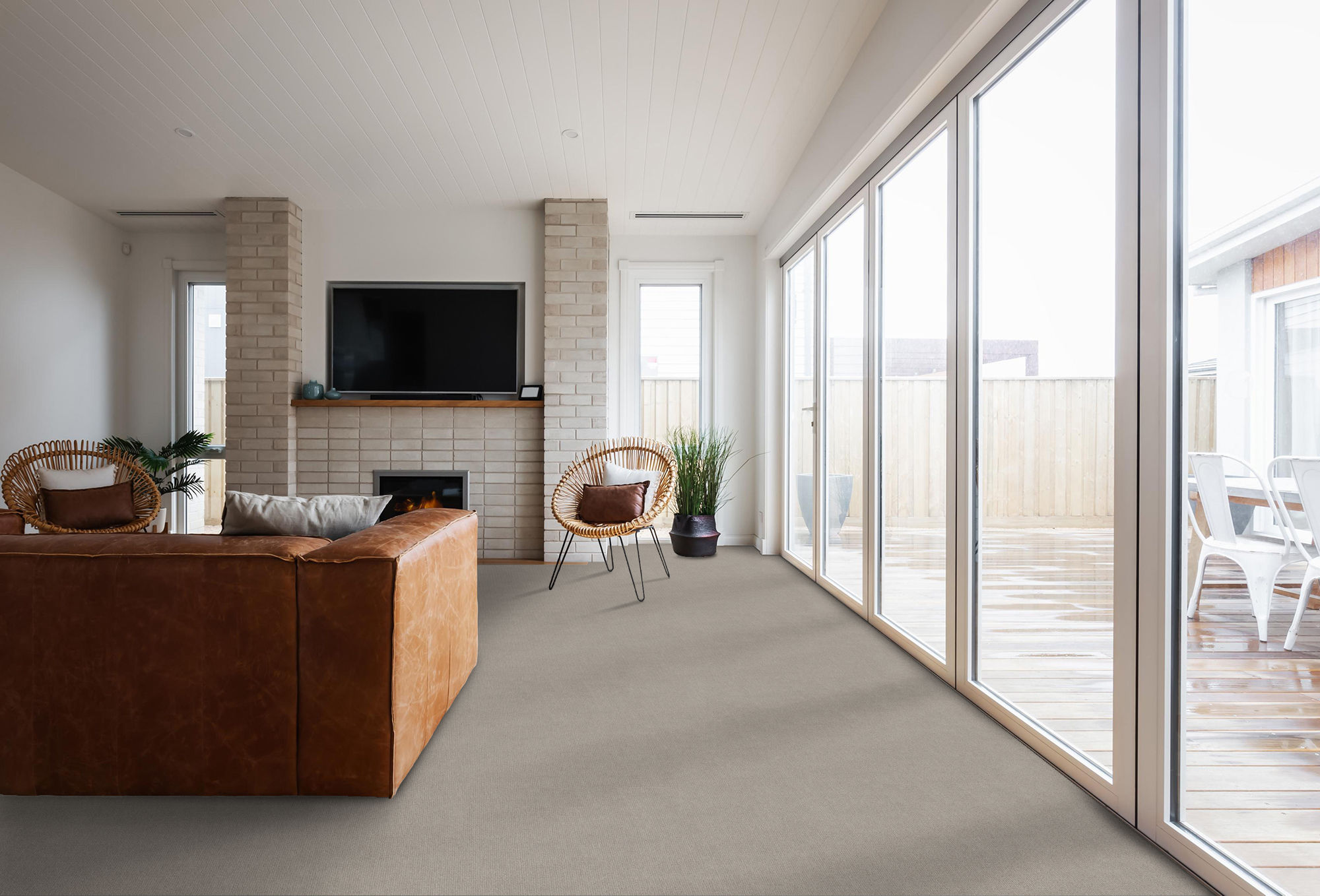 SIERRA VISTA ETCHED GLASS ROOM