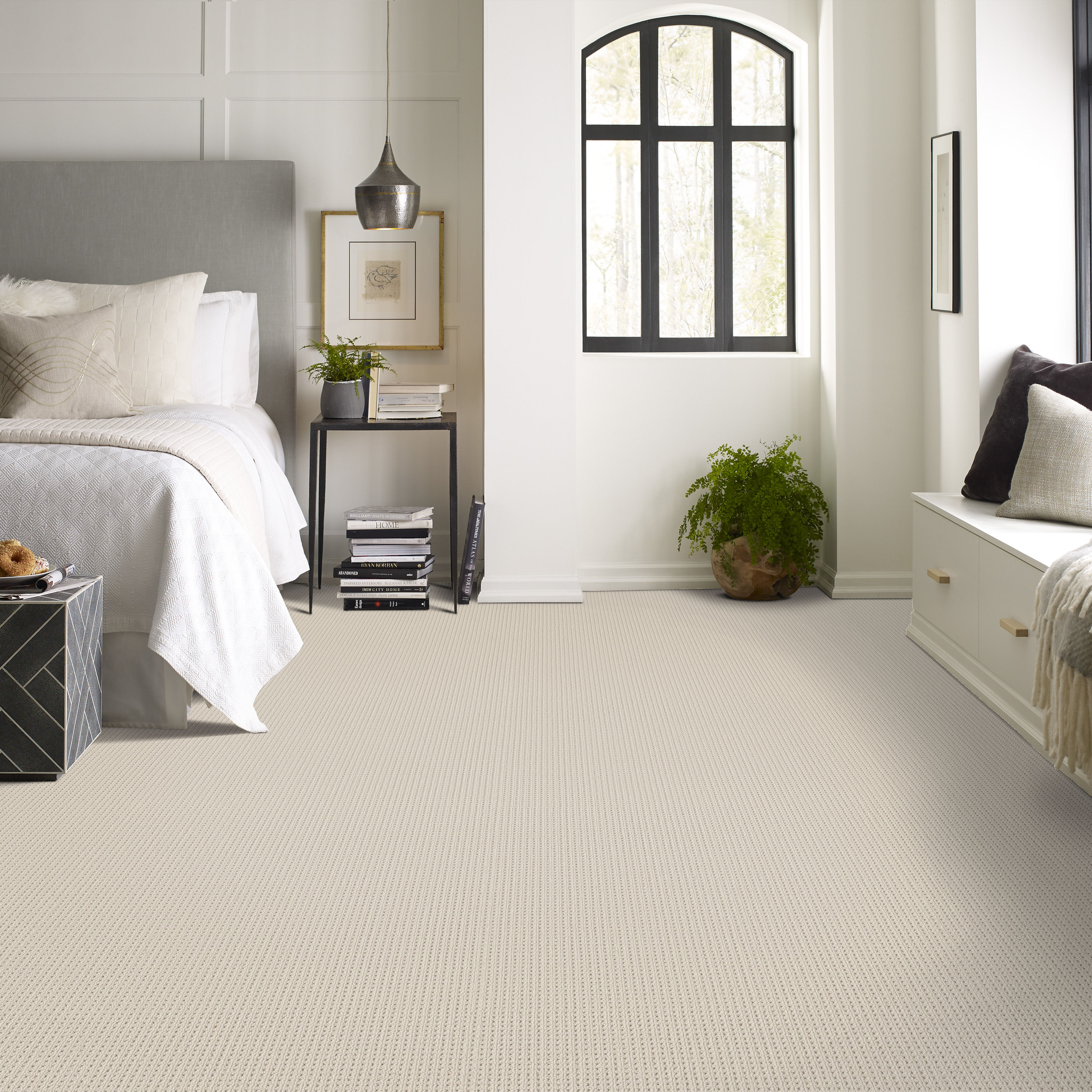 SAN ANTONIO WHITE BLUSH ROOM