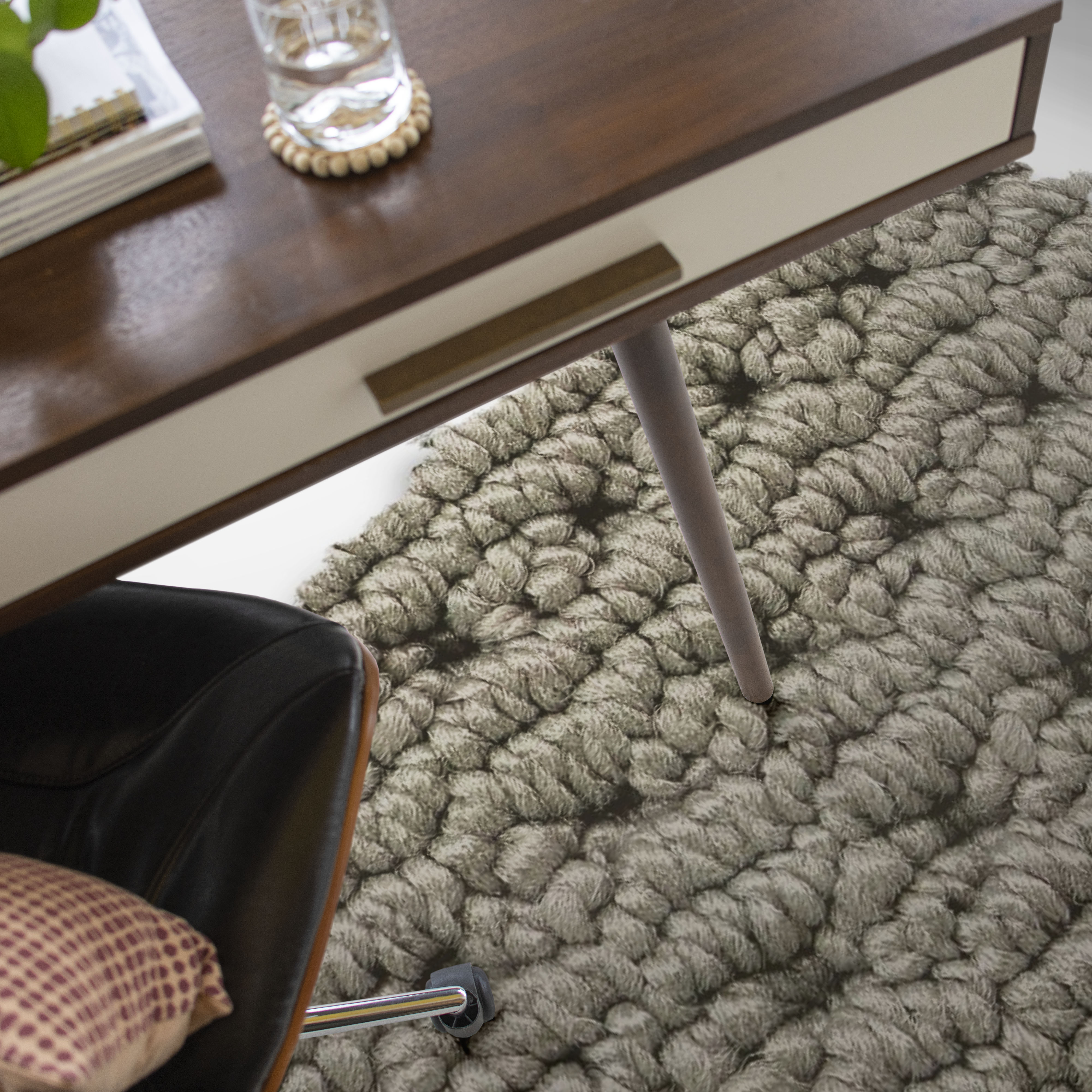 SAN ANTONIO HUSKIE ROOM