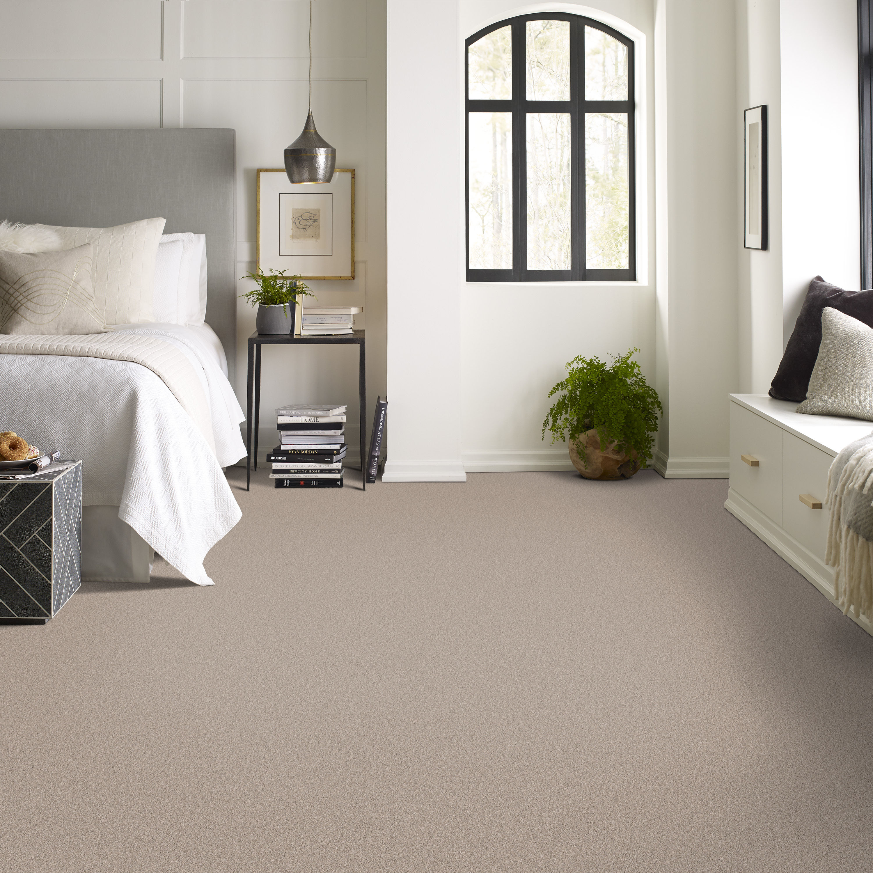 PURE AFFECTION T CHIC TAUPE ROOM