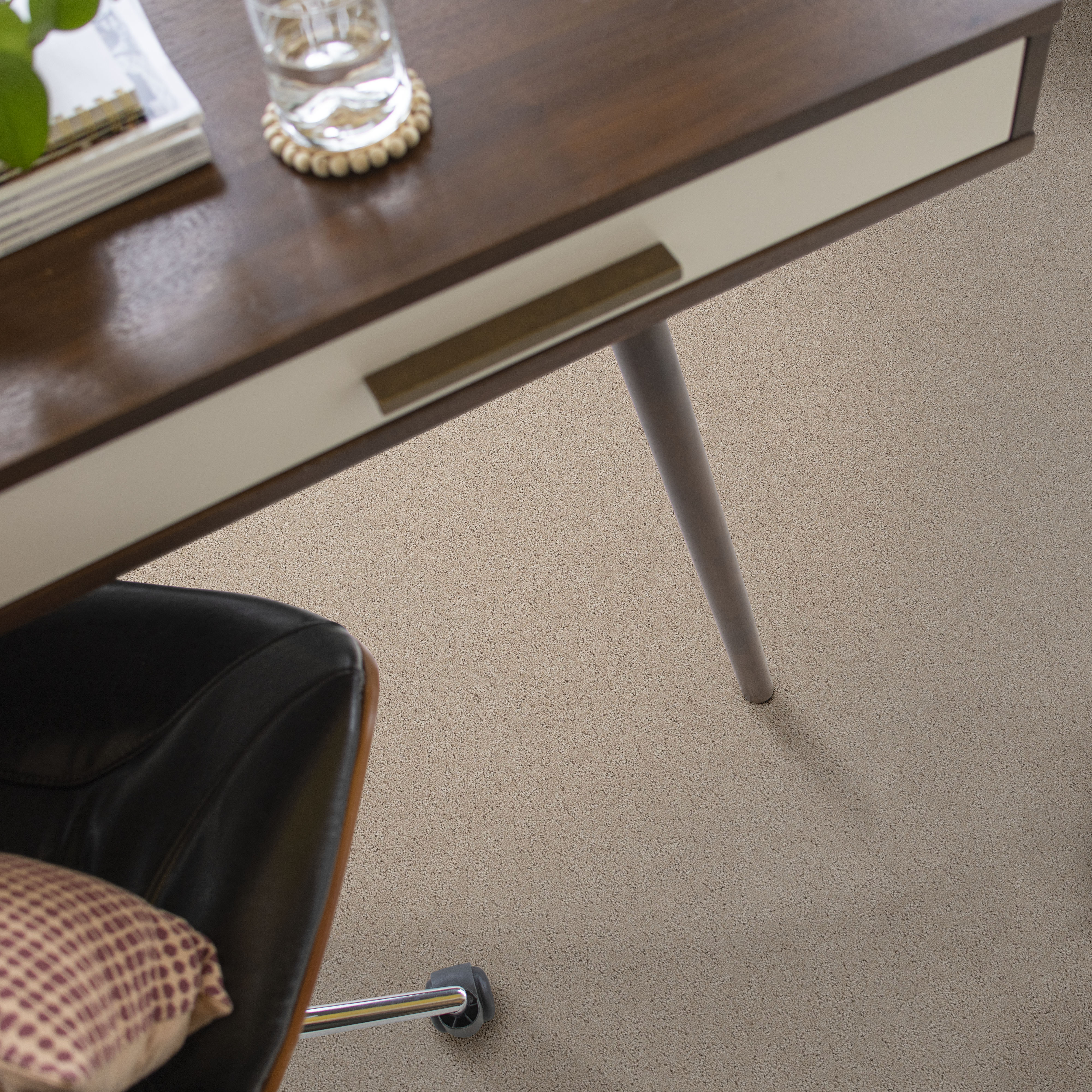 SECRET ADVENTURE CAFE LATTE ROOM