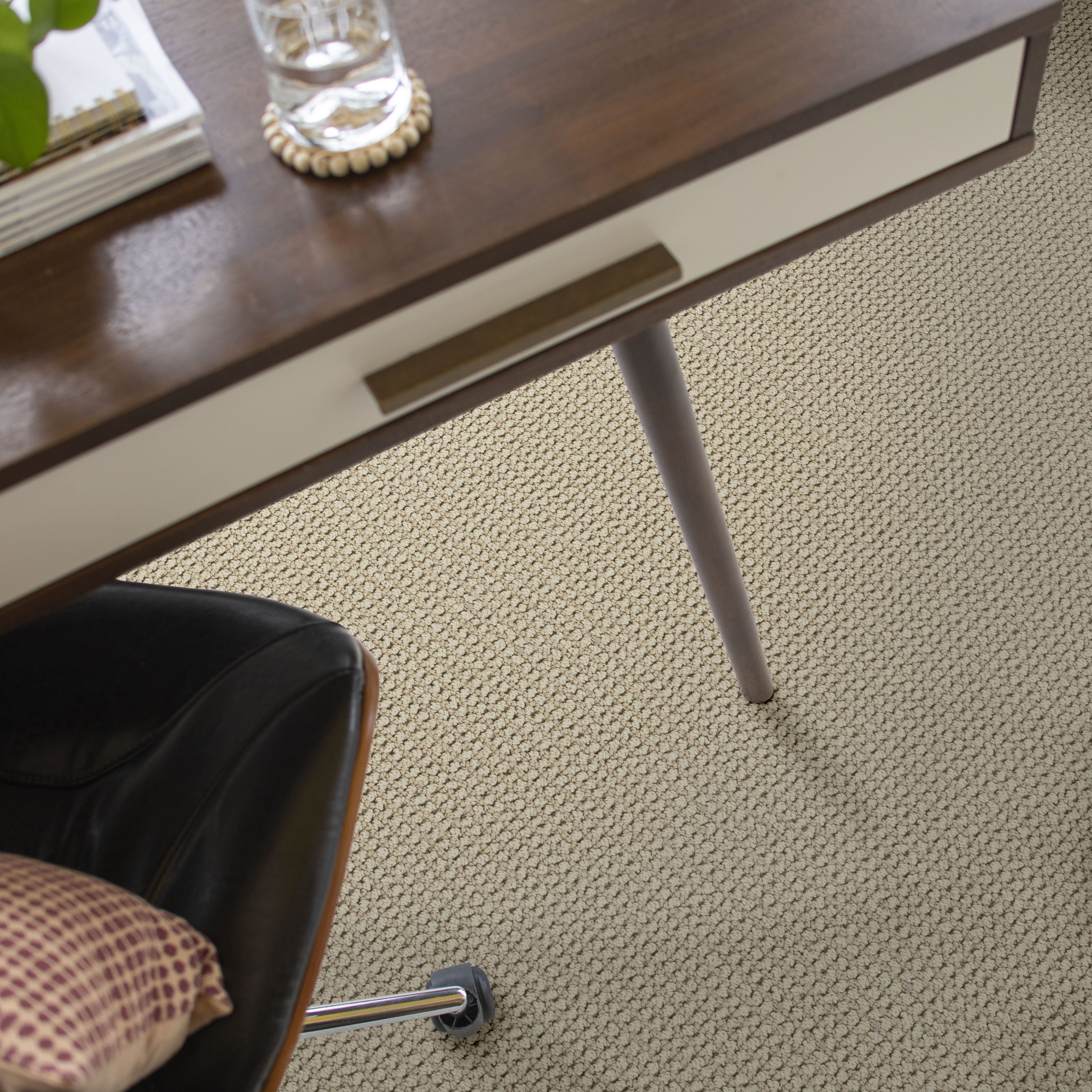 KNITTED TONE BLUE BAJA ROOM in room