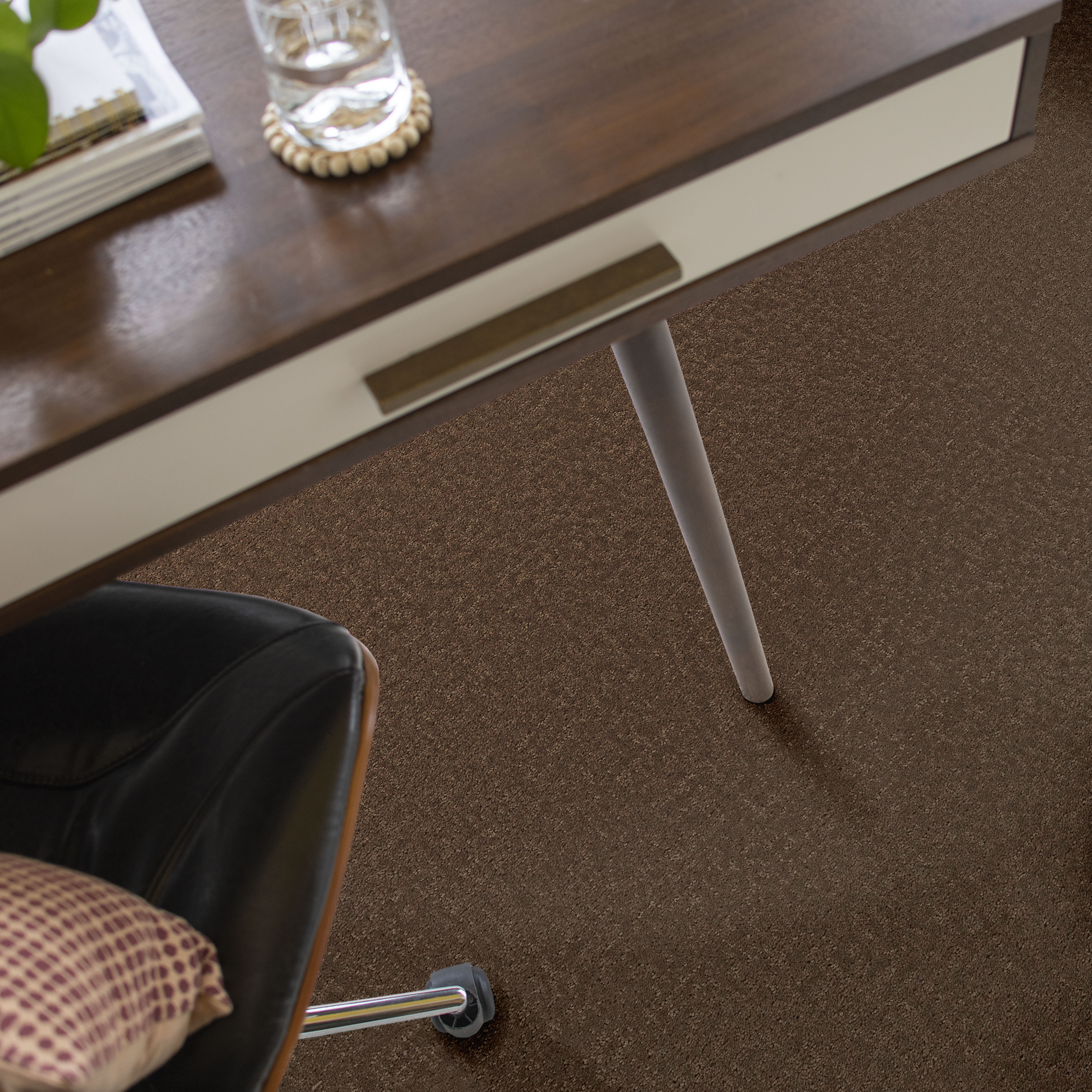 REFINED CANVAS CLIFF HIKING ROOM in room
