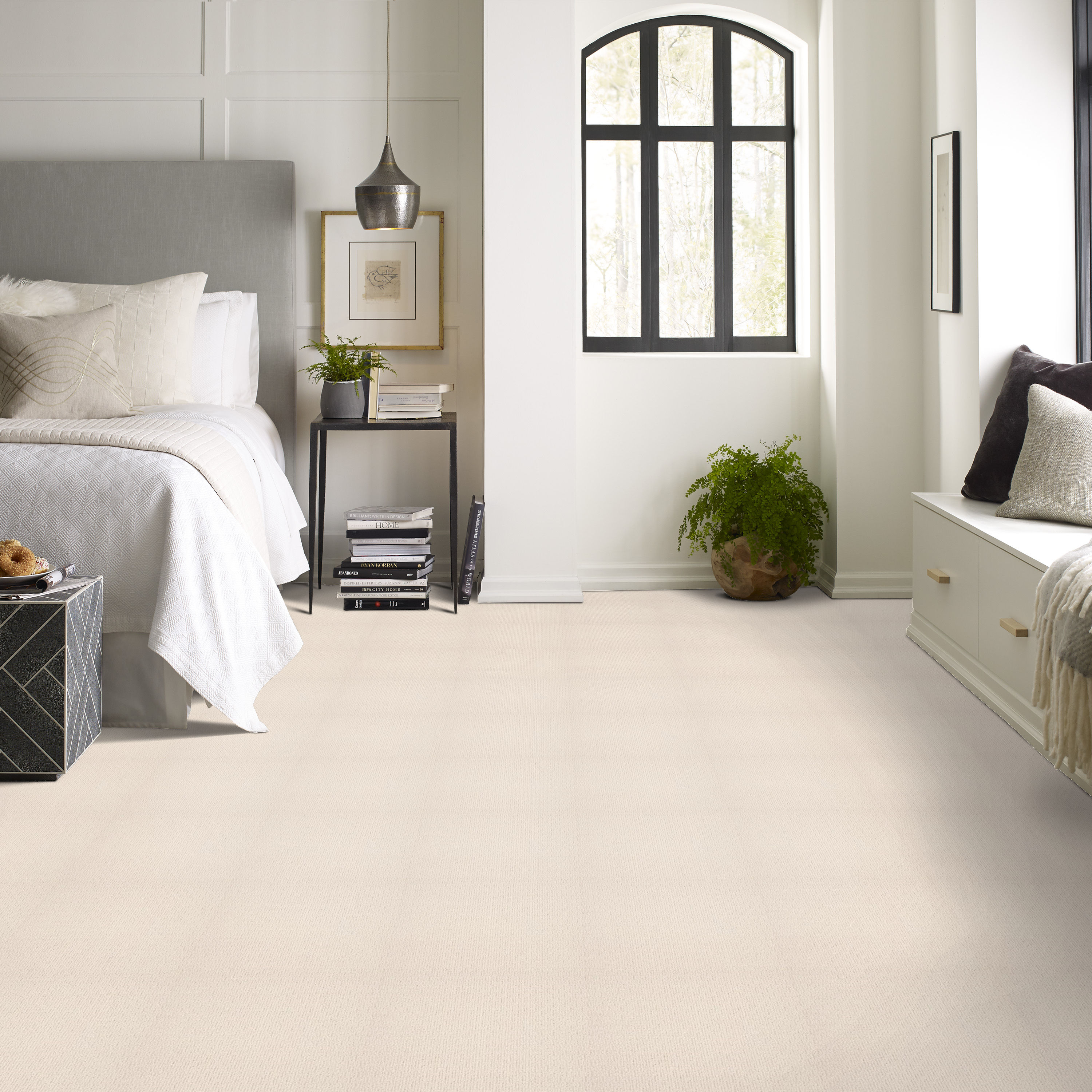 APPIAN WAY FALLING SNOW ROOM