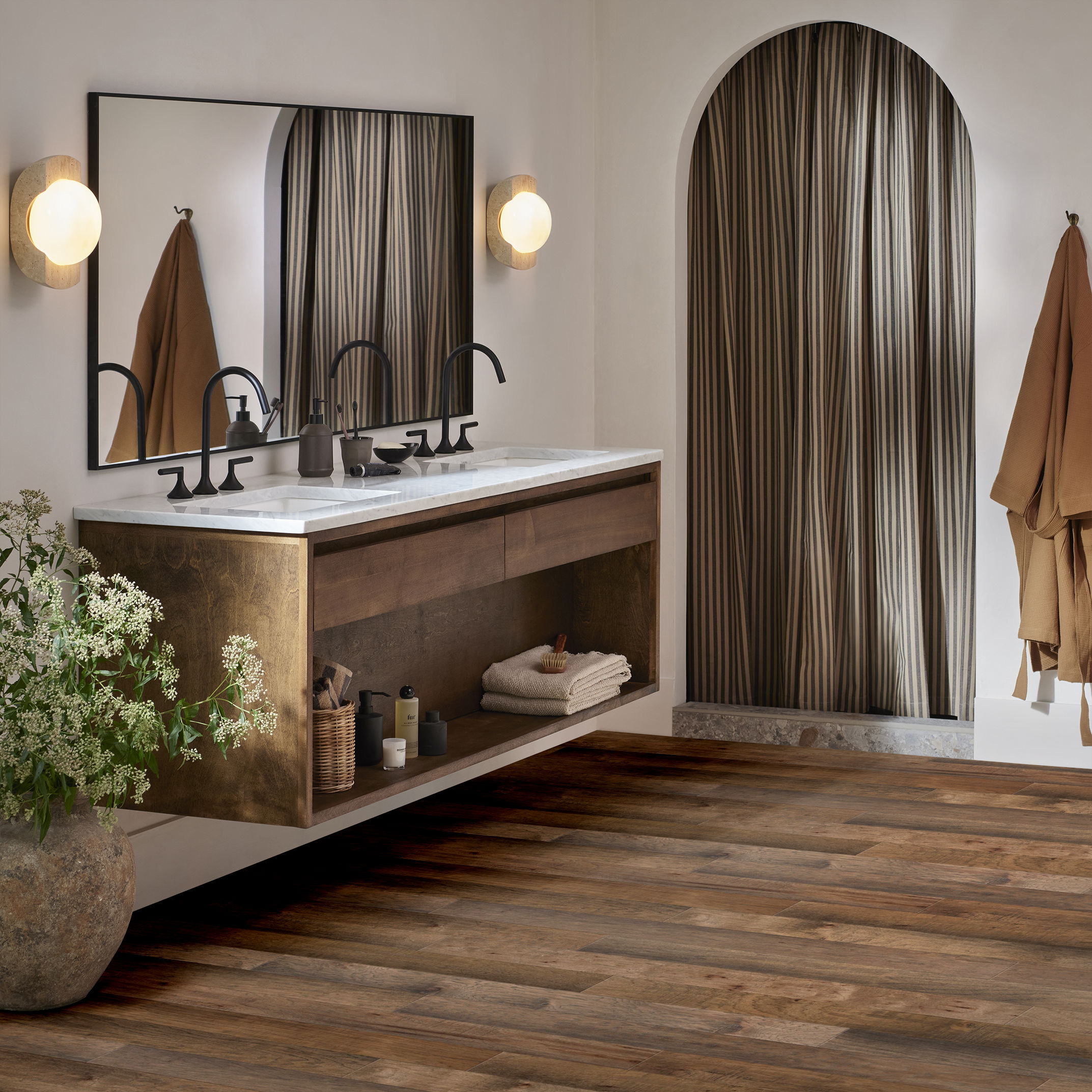 BERNINA HICKORY CAMBRENA ROOM