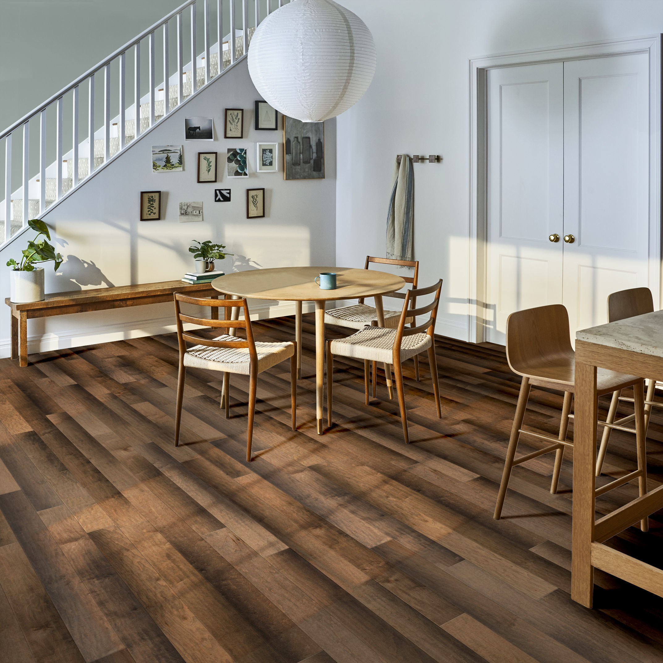 BERNINA MAPLE BIANCO ROOM