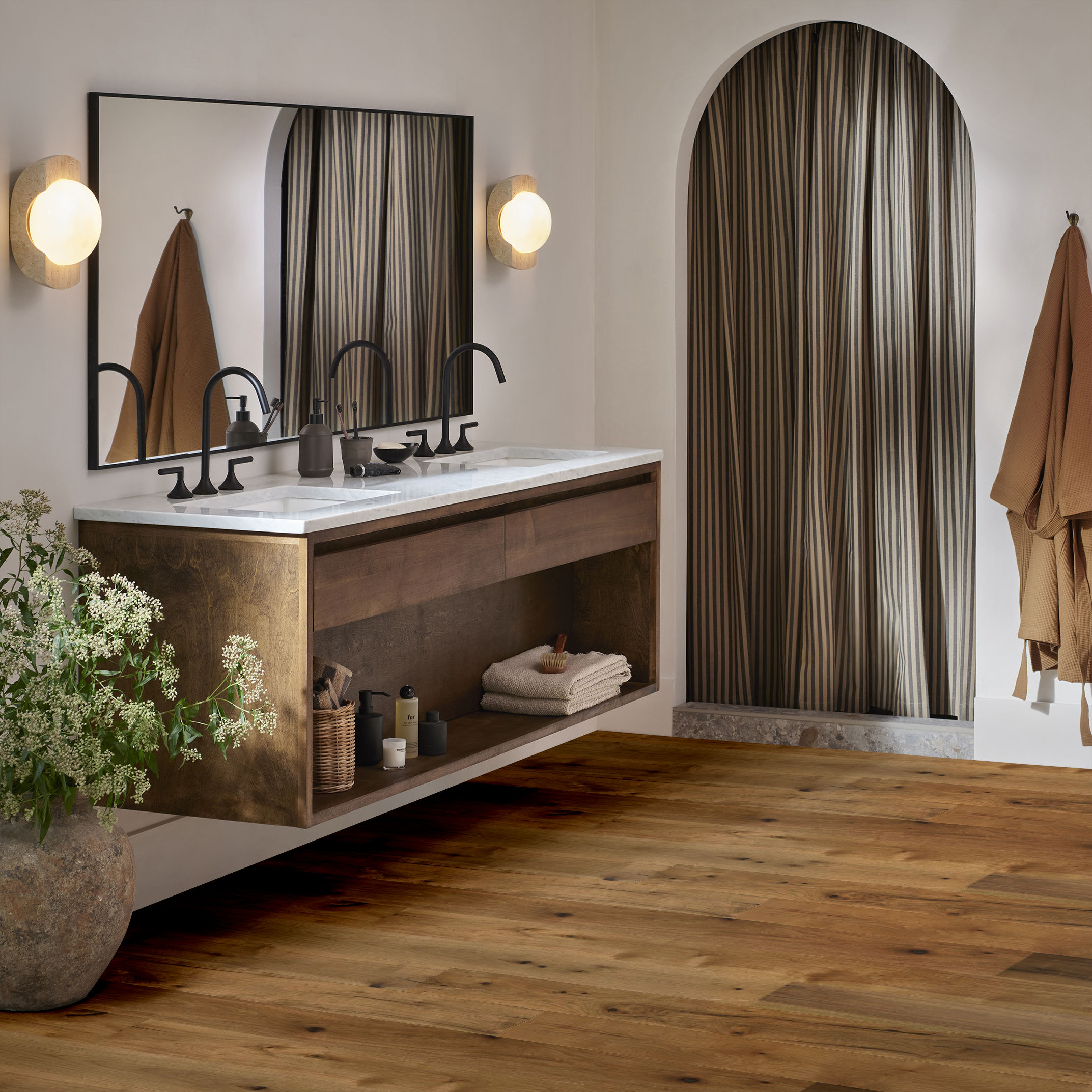 TRANSCENDENCE INHERENT ROOM