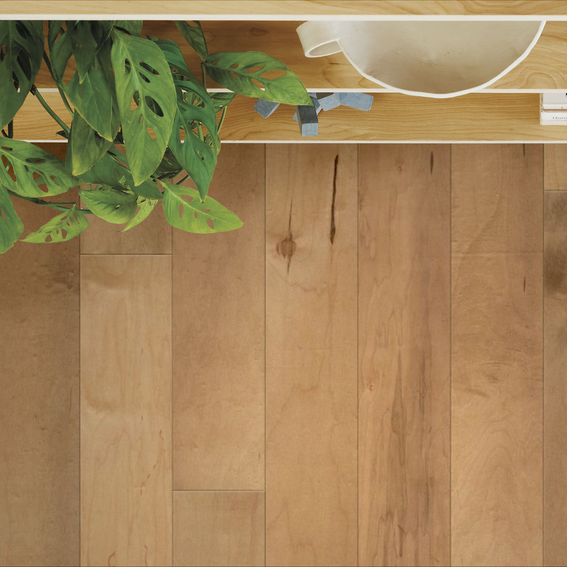 ELLISON MAPLE CHARISMATIC ROOM