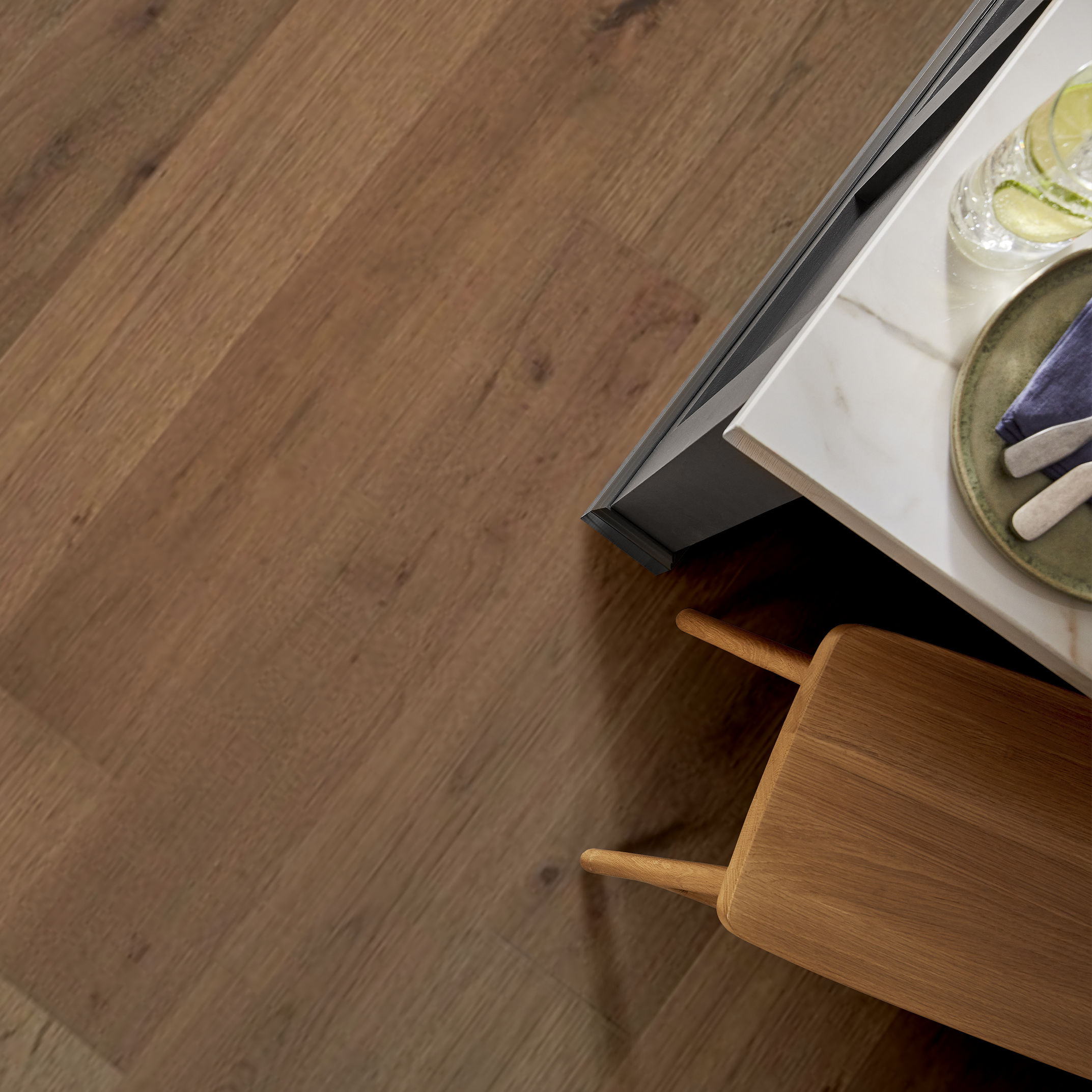 Imperial Pecan - Smooth Hardwoods Flooring in Hazel | AndersonTuftex