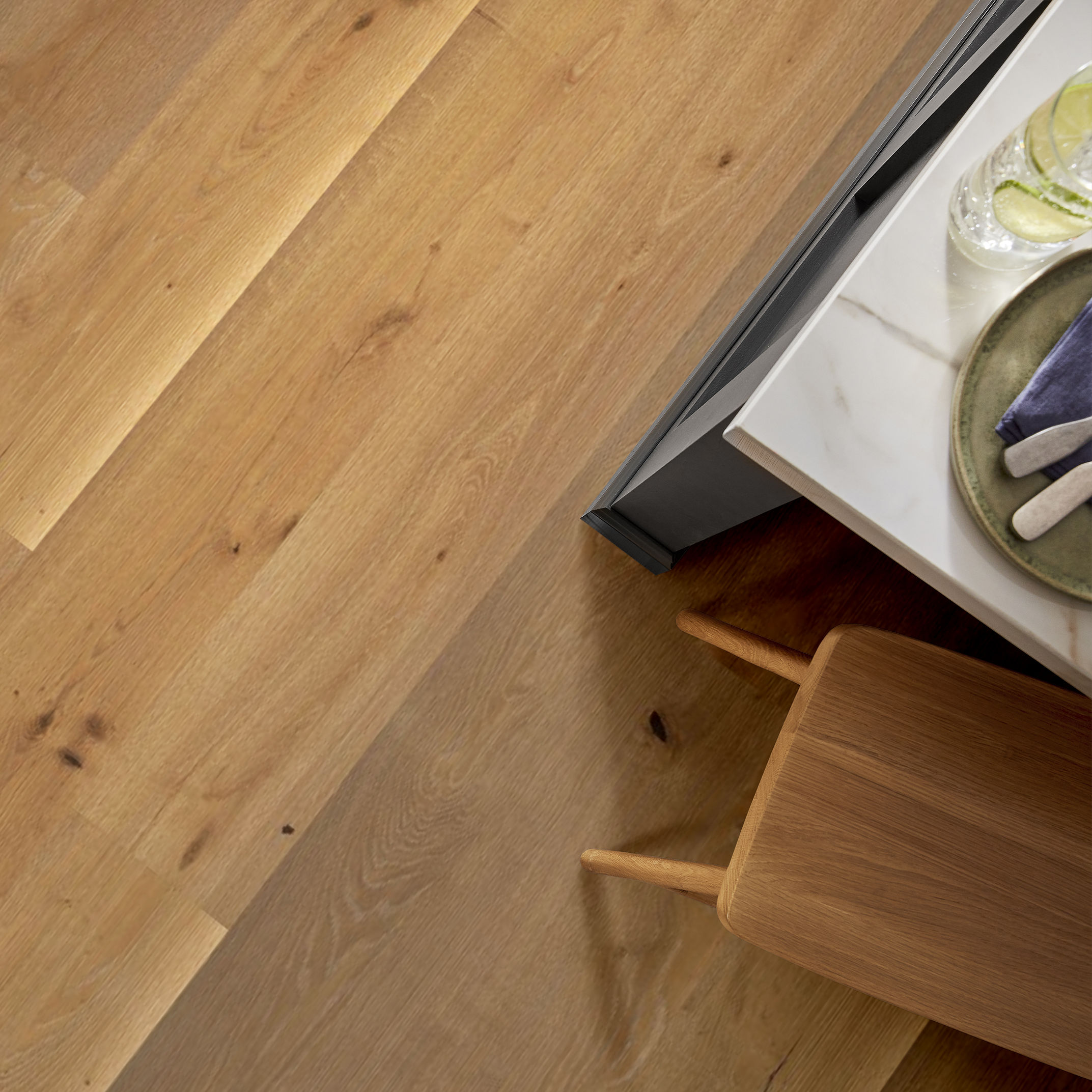 GRAND ESTATE EATON MANOR ROOM