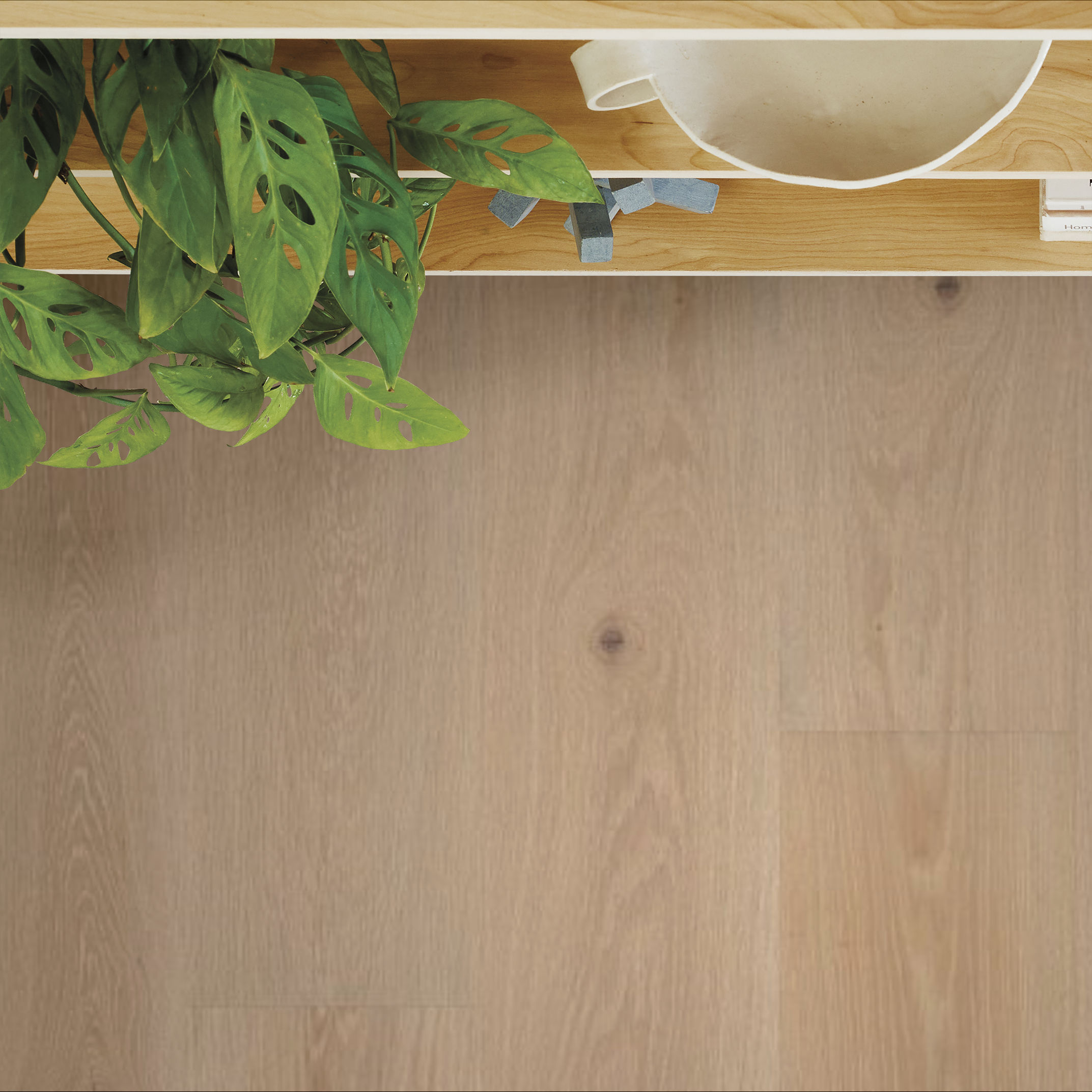 GRAND ESTATE LANGDON COURT ROOM