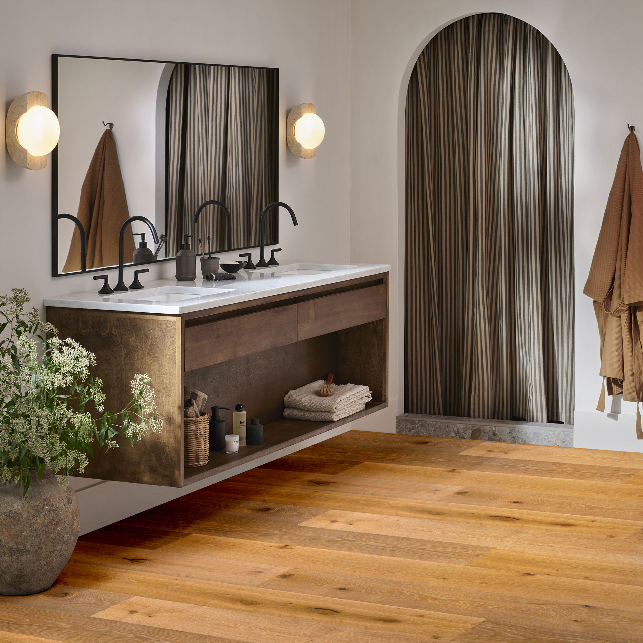 GRAND ESTATE BRYANT HOUSE ROOM