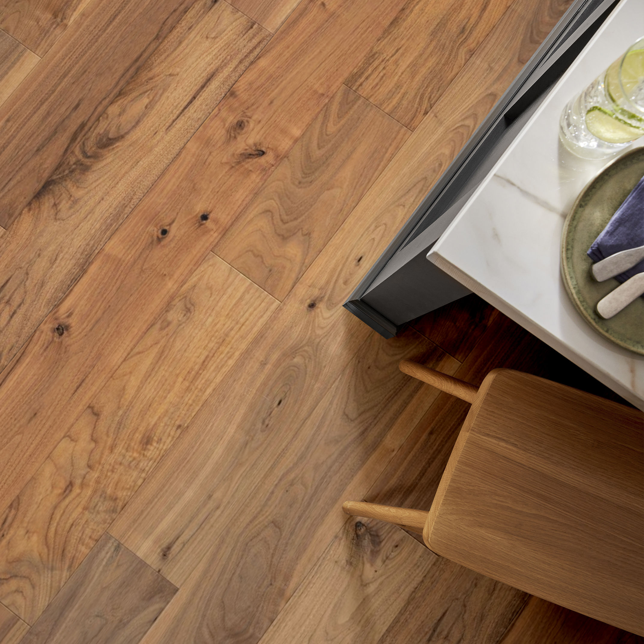 REVIVAL WALNUT SIROCCA ROOM