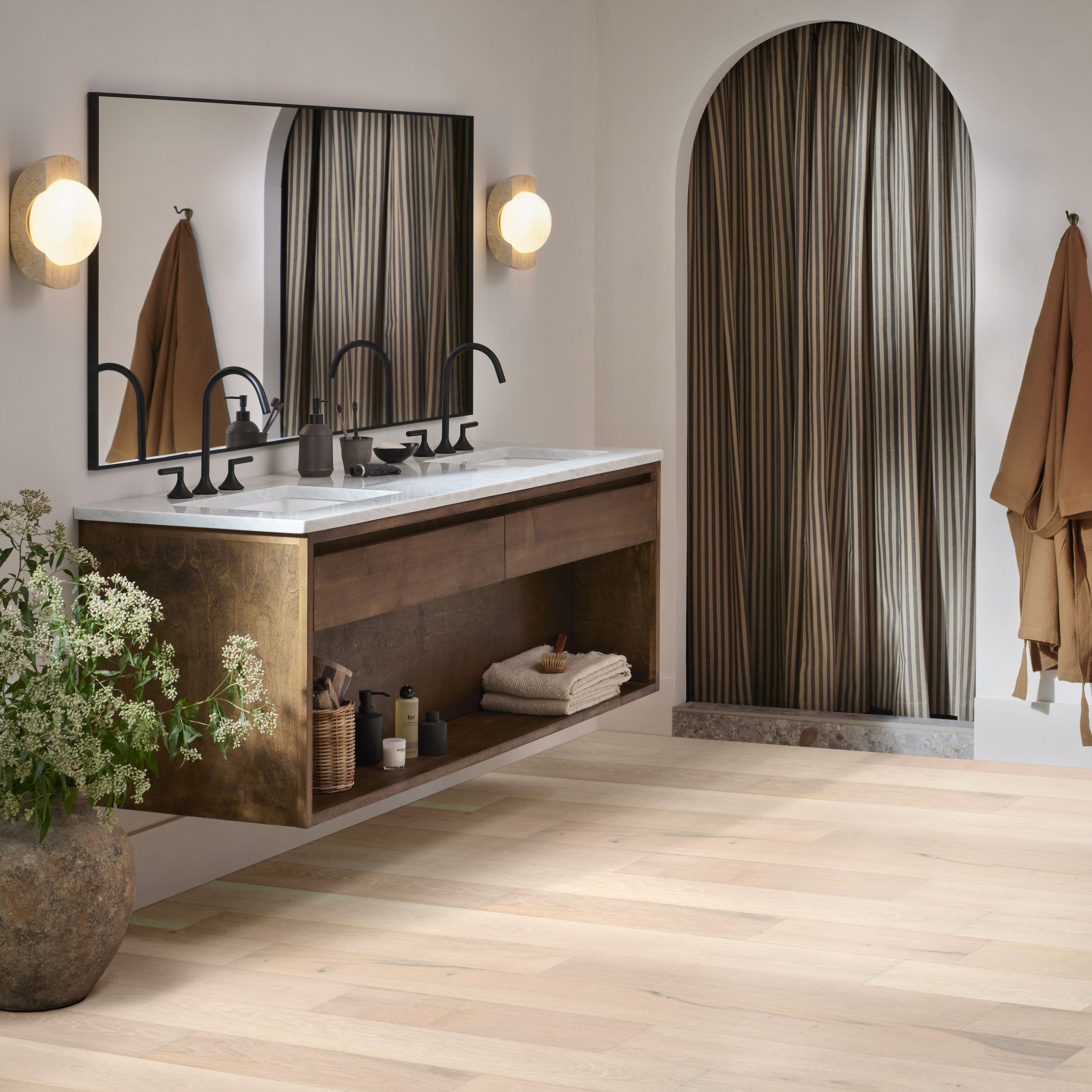 COAST TO COAST CABANA ROOM