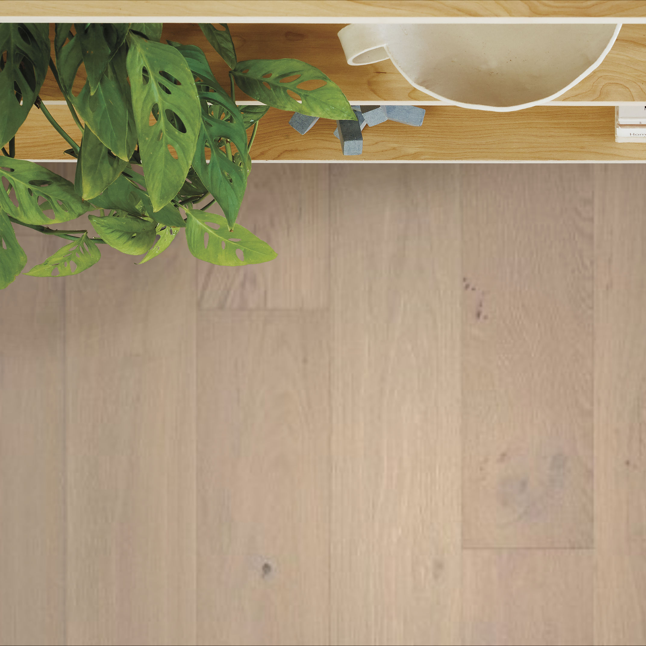 COAST TO COAST SANDBAR ROOM