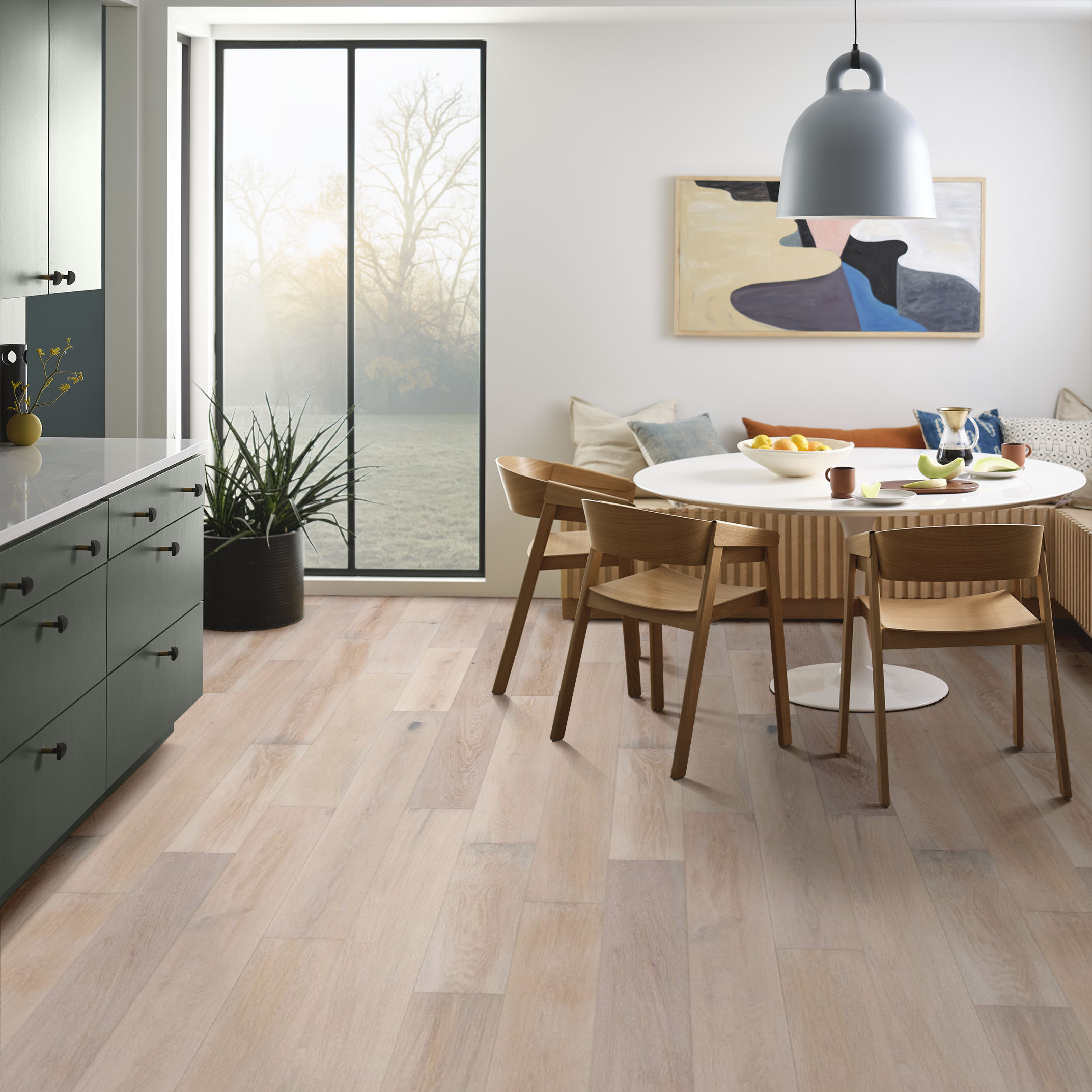 COAST TO COAST DAYBREAK ROOM