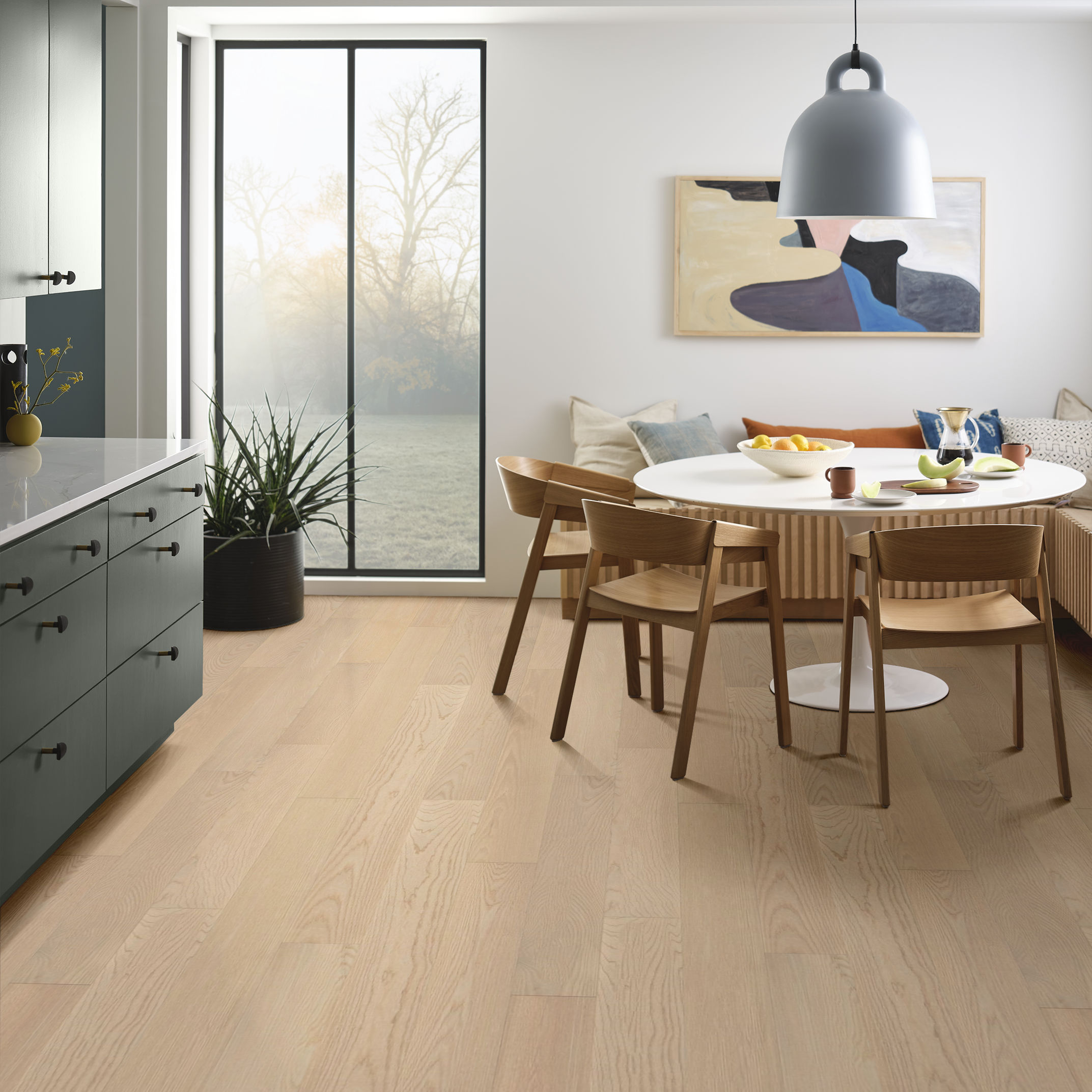 EUROPEAN ASH PLAZA ROOM