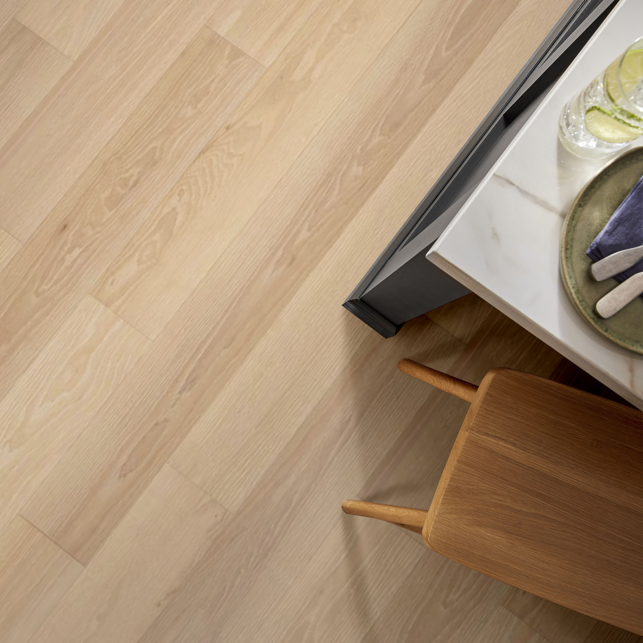 EUROPEAN ASH CARNIVAL ROOM