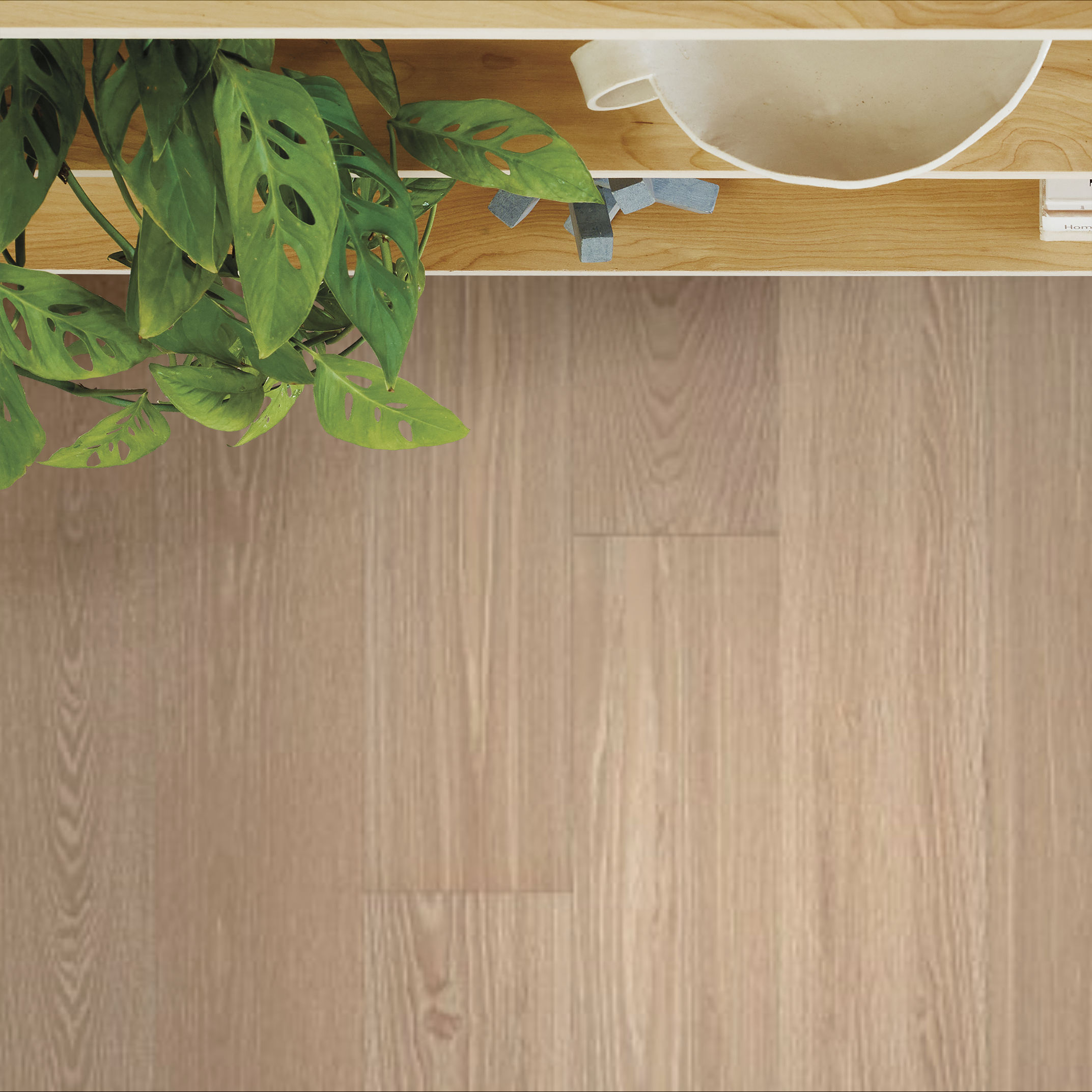 EUROPEAN ASH BISTRO ROOM