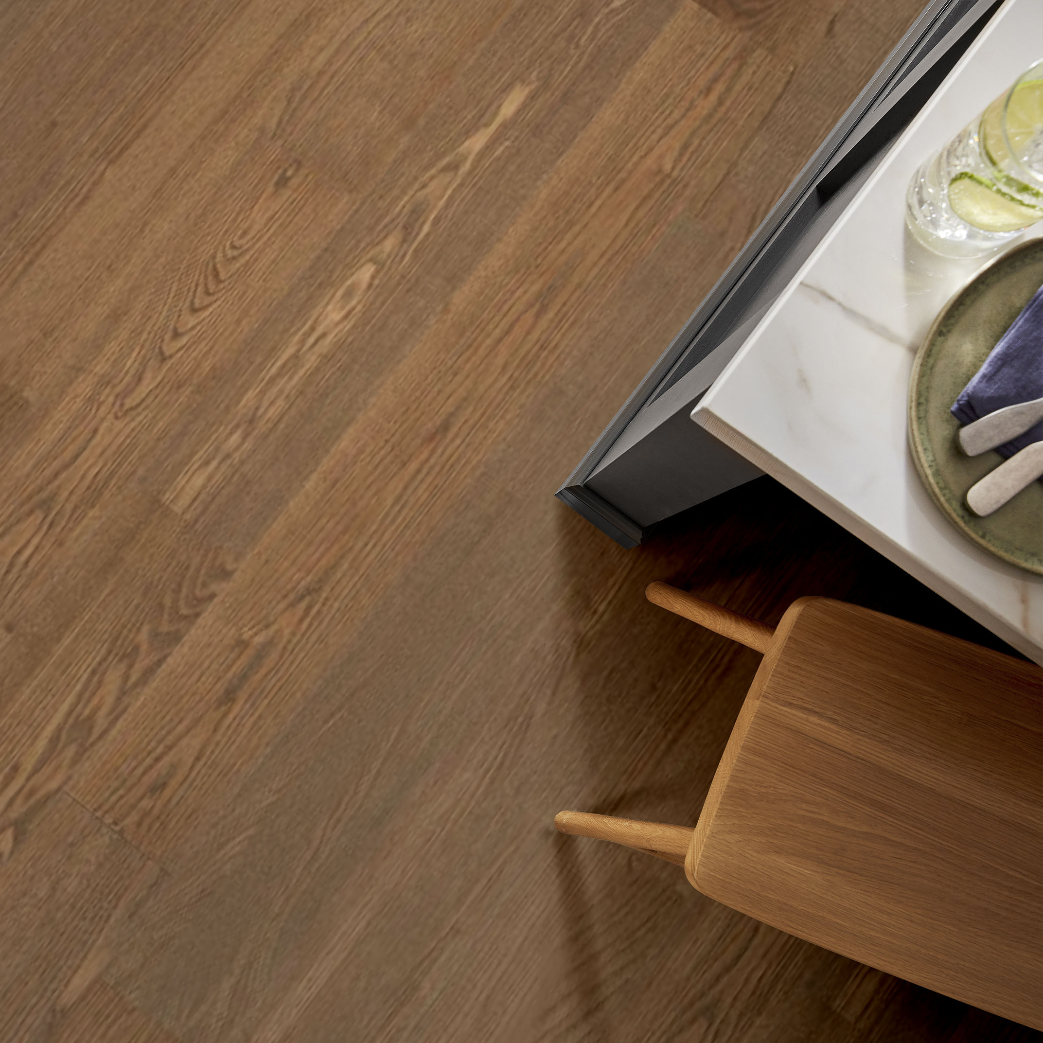 EUROPEAN ASH BISCOTTI ROOM