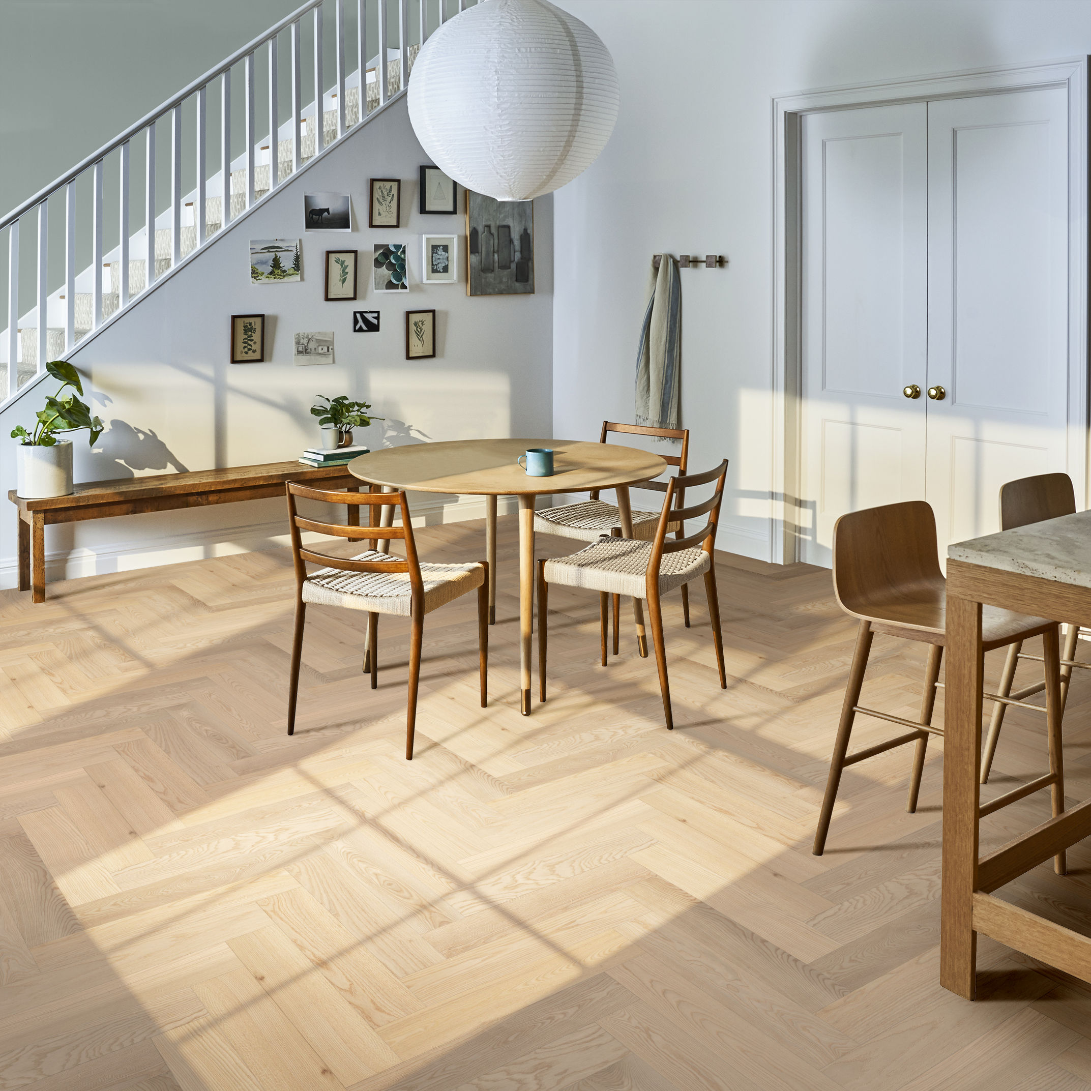 EUROPEAN ASH HERRINGBONE PARFAIT ROOM