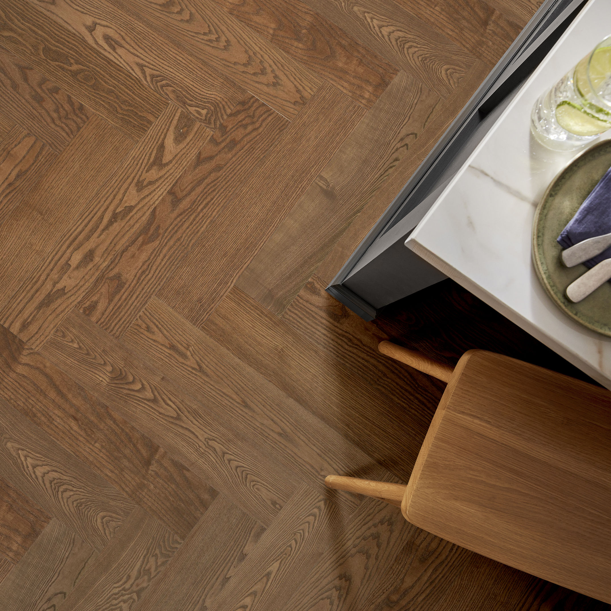 EUROPEAN ASH HERRINGBONE BISCOTTI ROOM