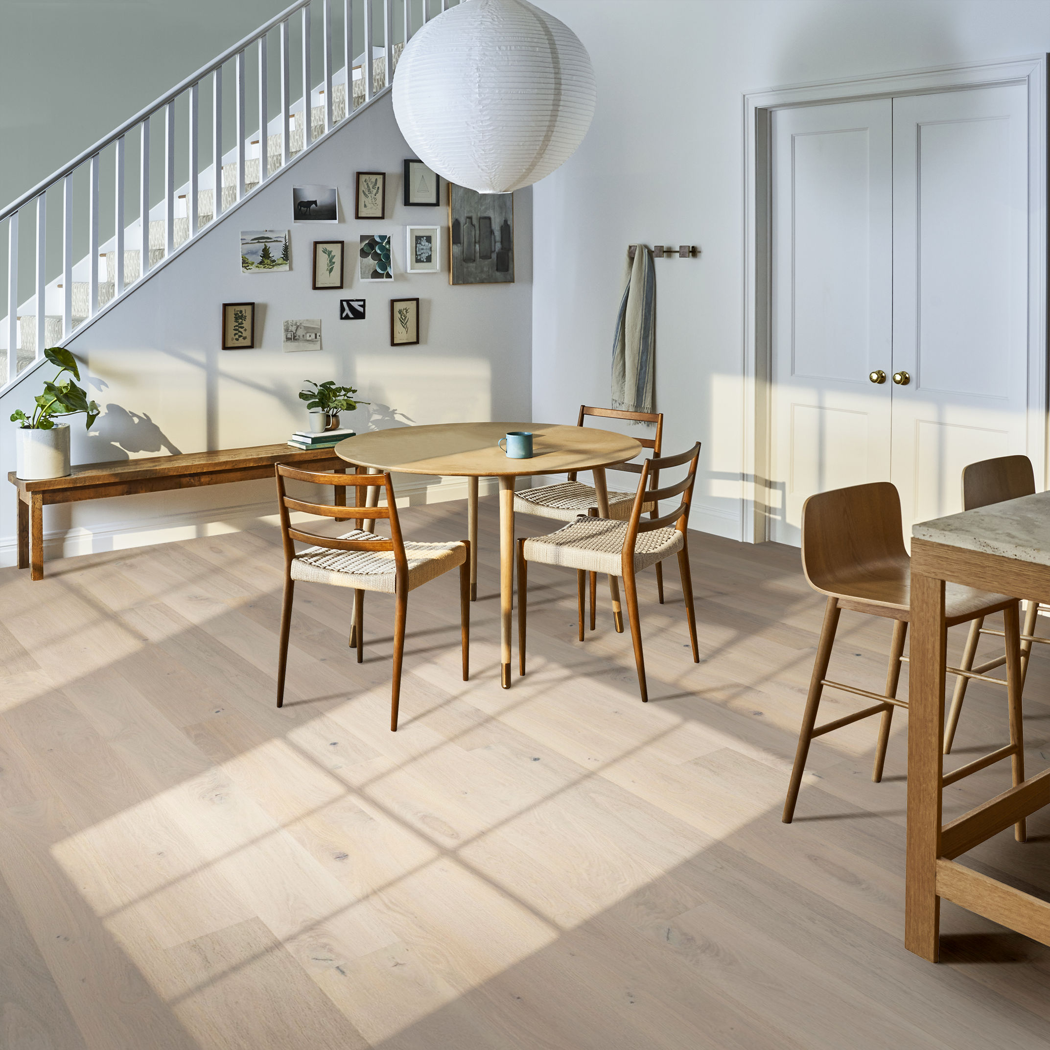 CHATEAU OAK GABLE ROOM