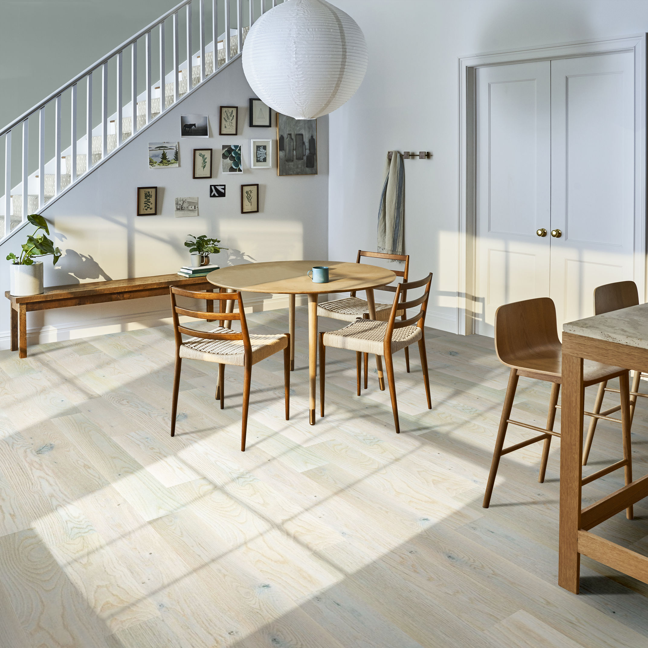 METALLICS II PEARL ROOM