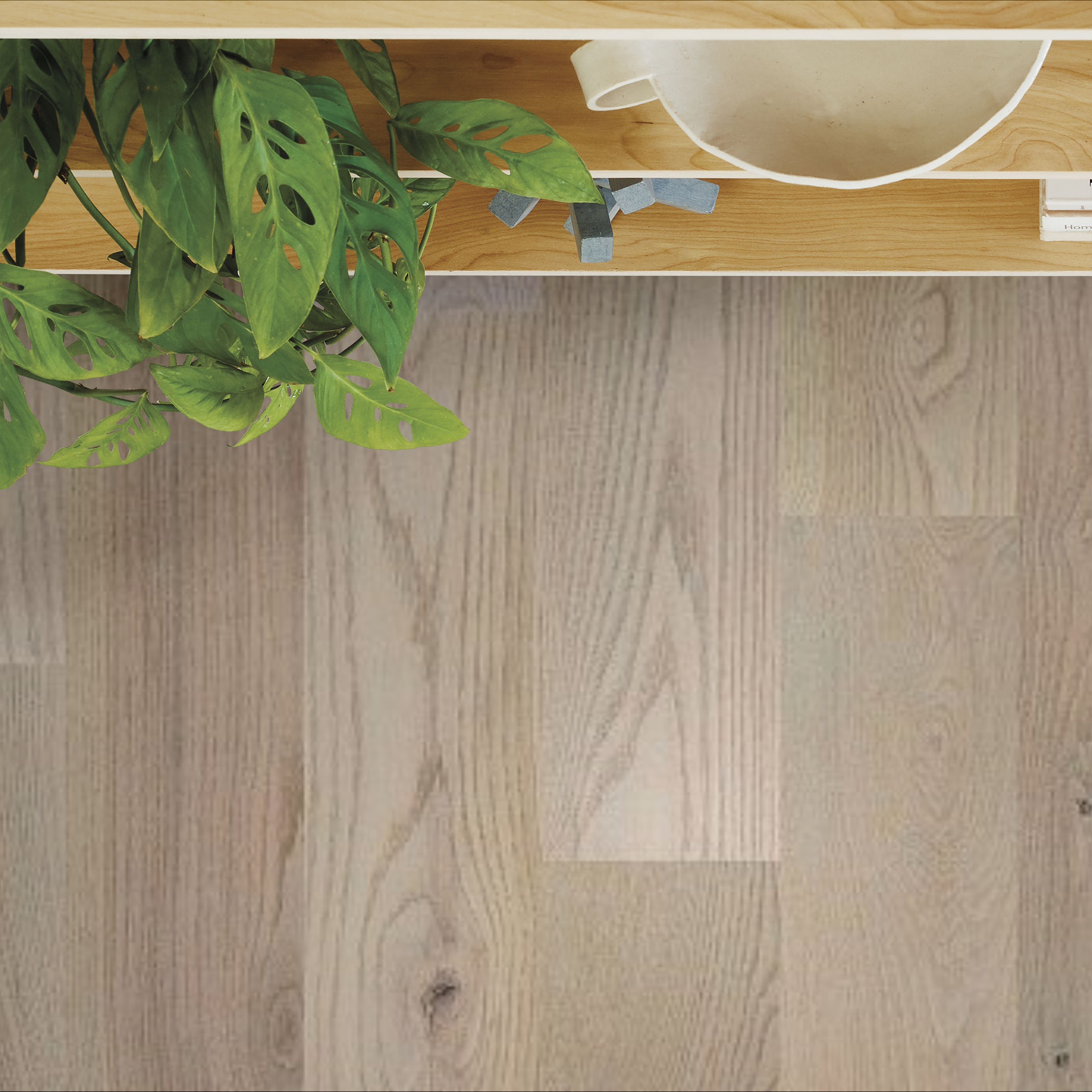 METALLICS II PEWTER ROOM