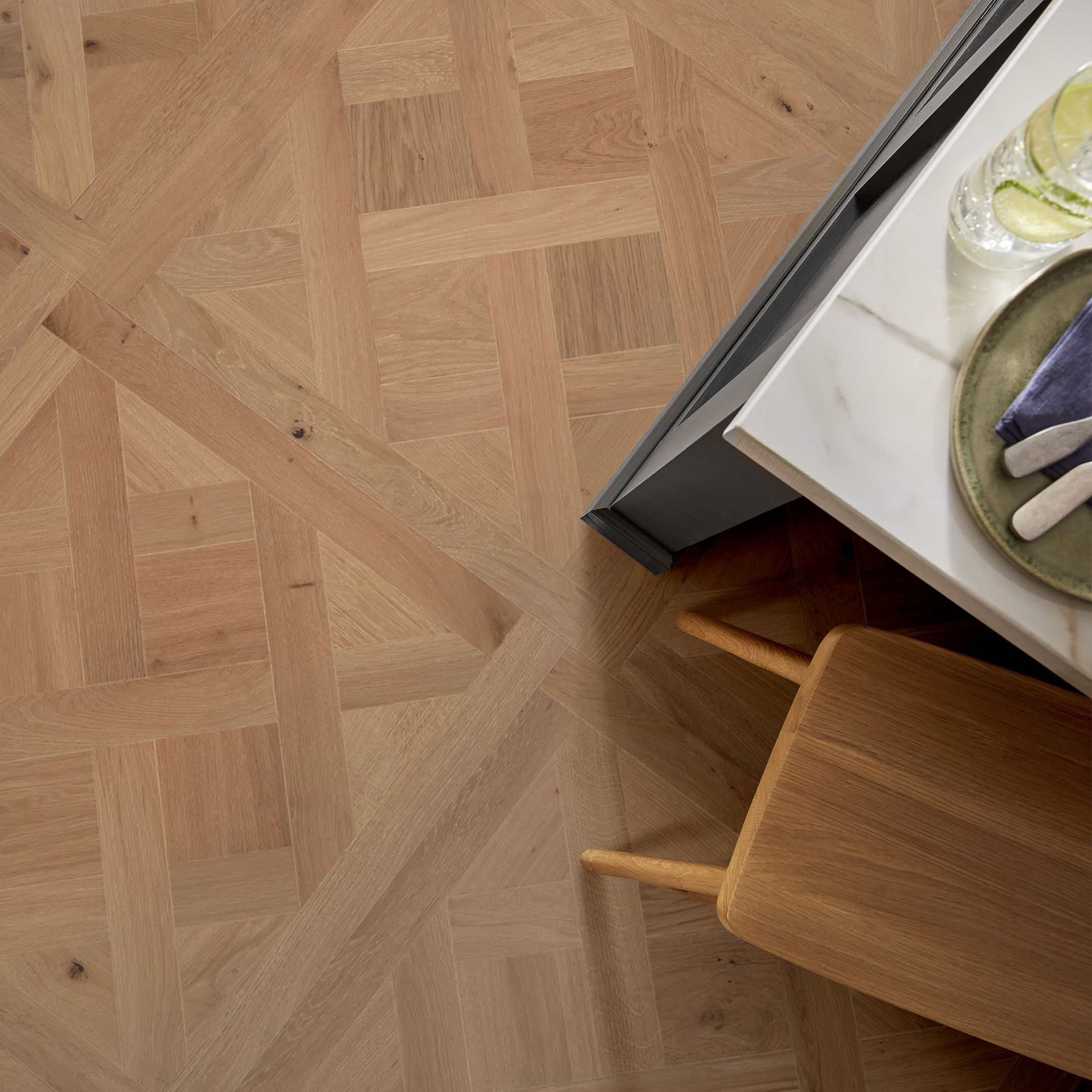 PROVINCIAL PARQUET FAWN ROOM