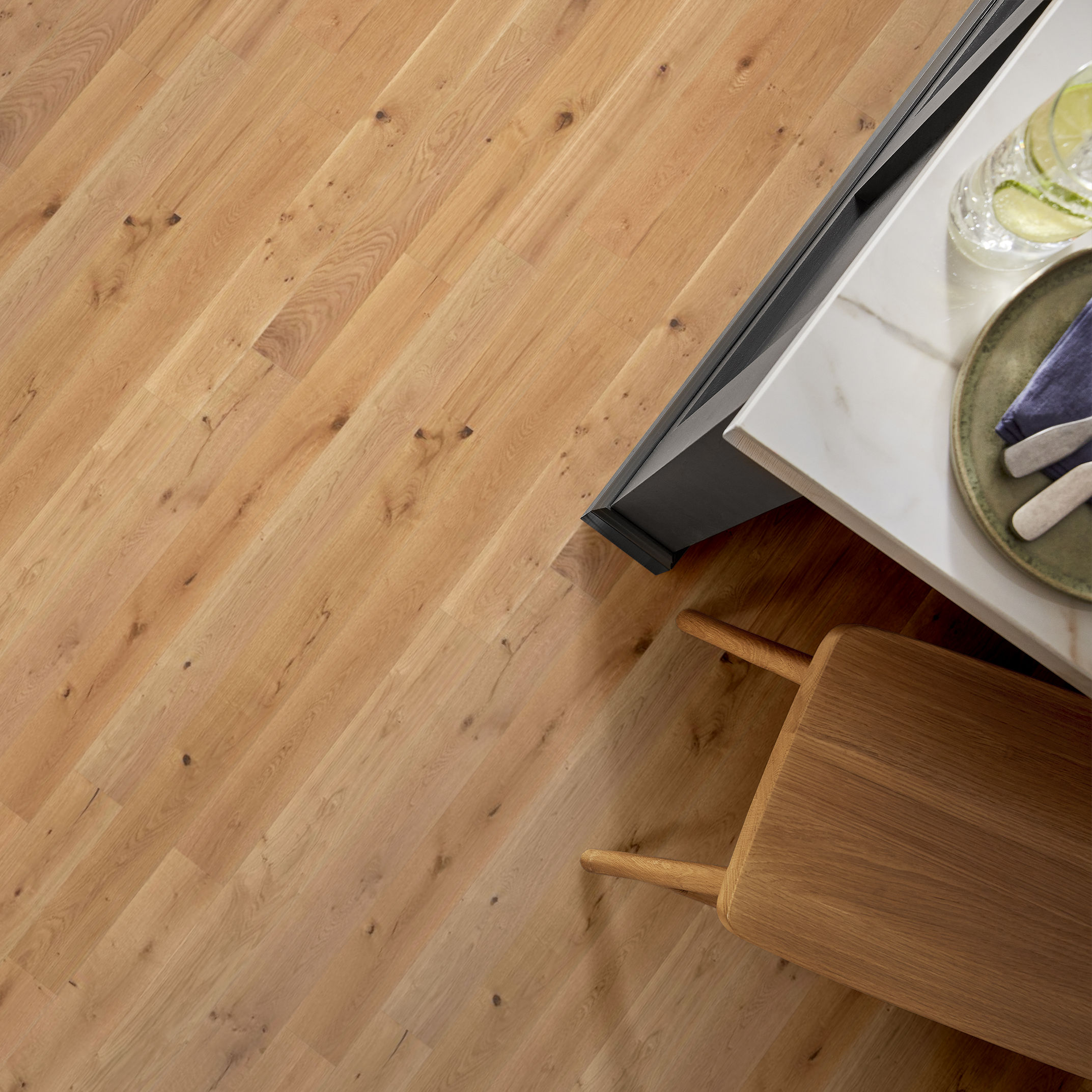 PROVINCIAL PLANK AU NATURALE ROOM