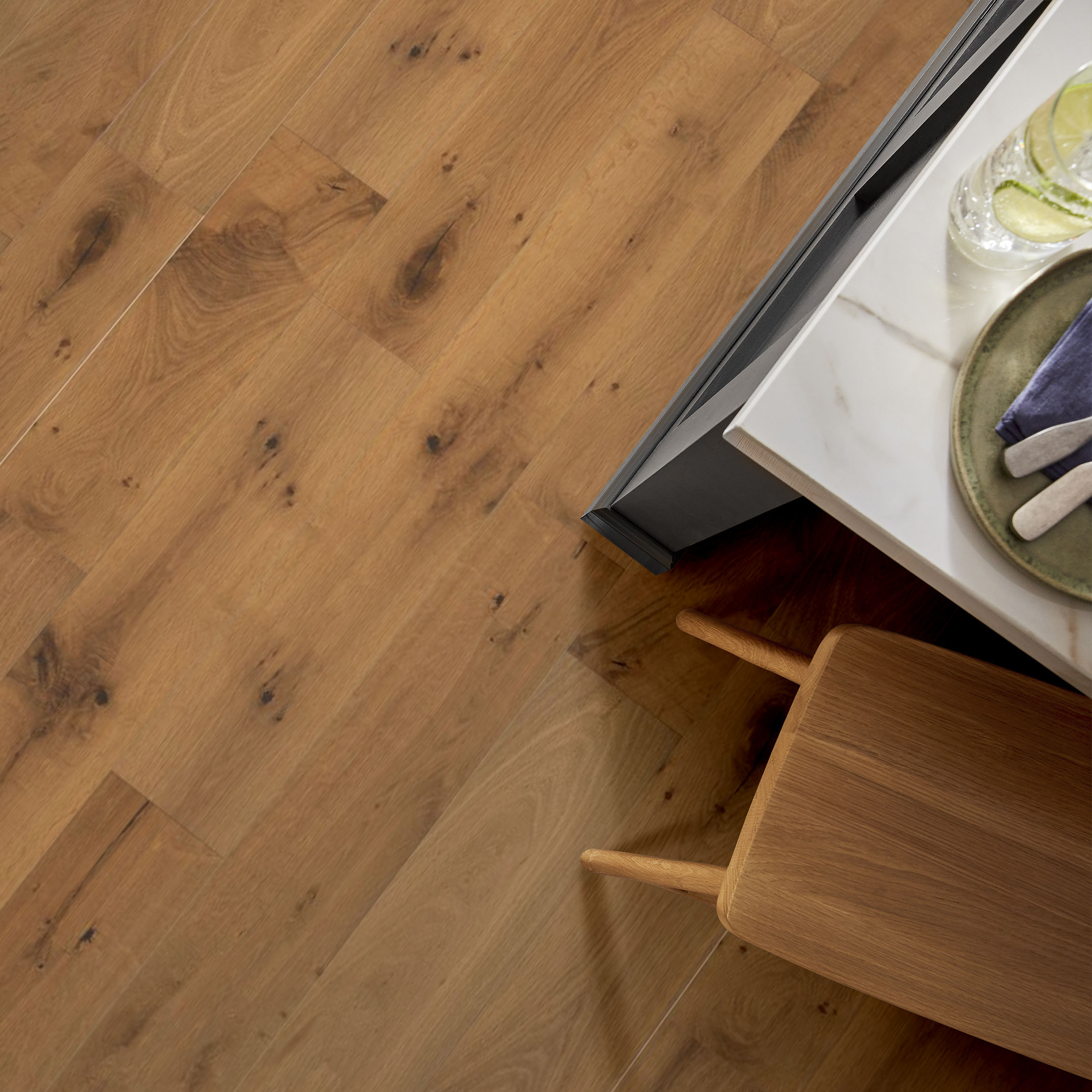 ARTISAN OAK RAW SIENNA ROOM