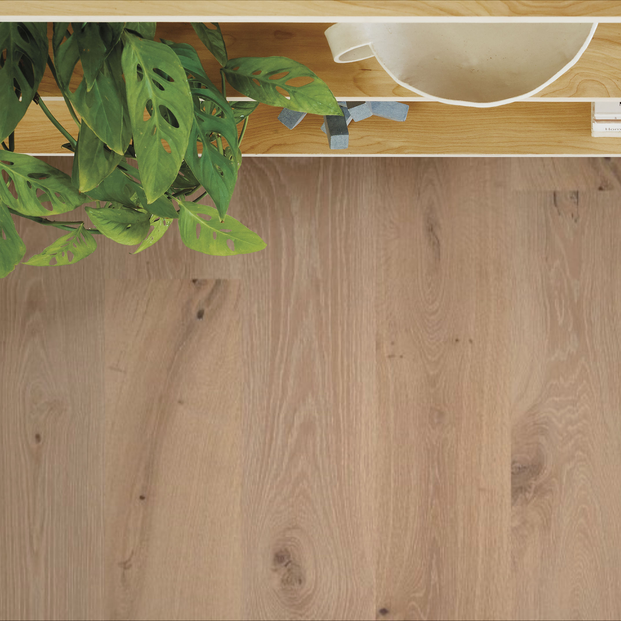 HERITAGE OAK VELLUM ROOM