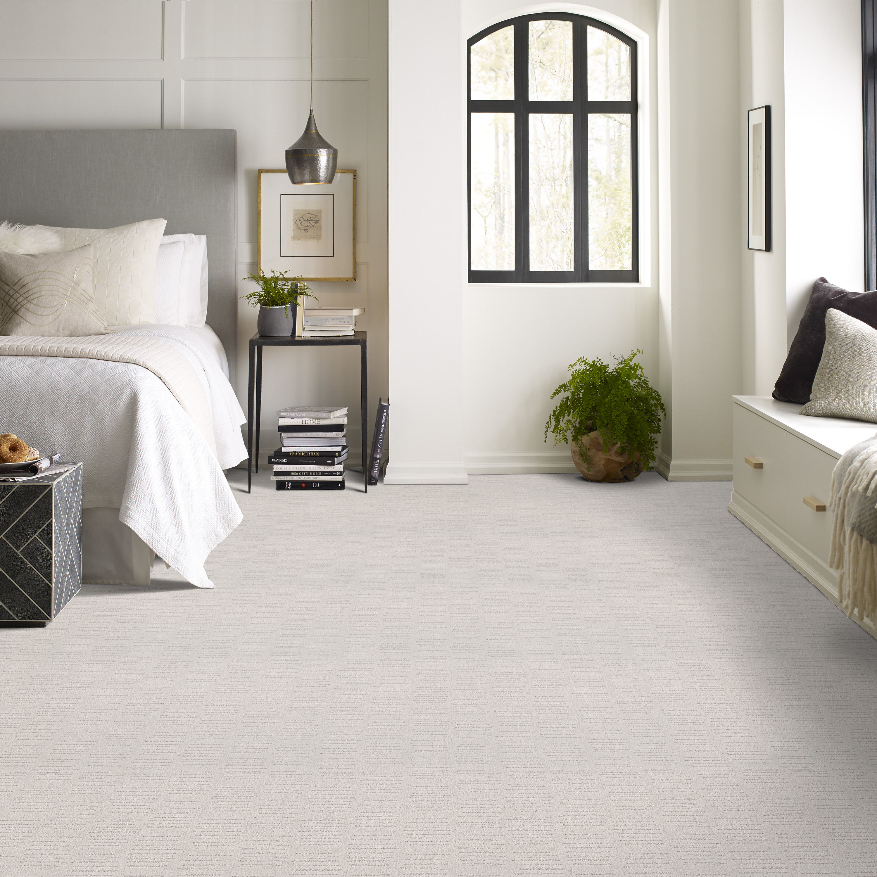 CRAFTED ARTISAN DELICATE ROOM