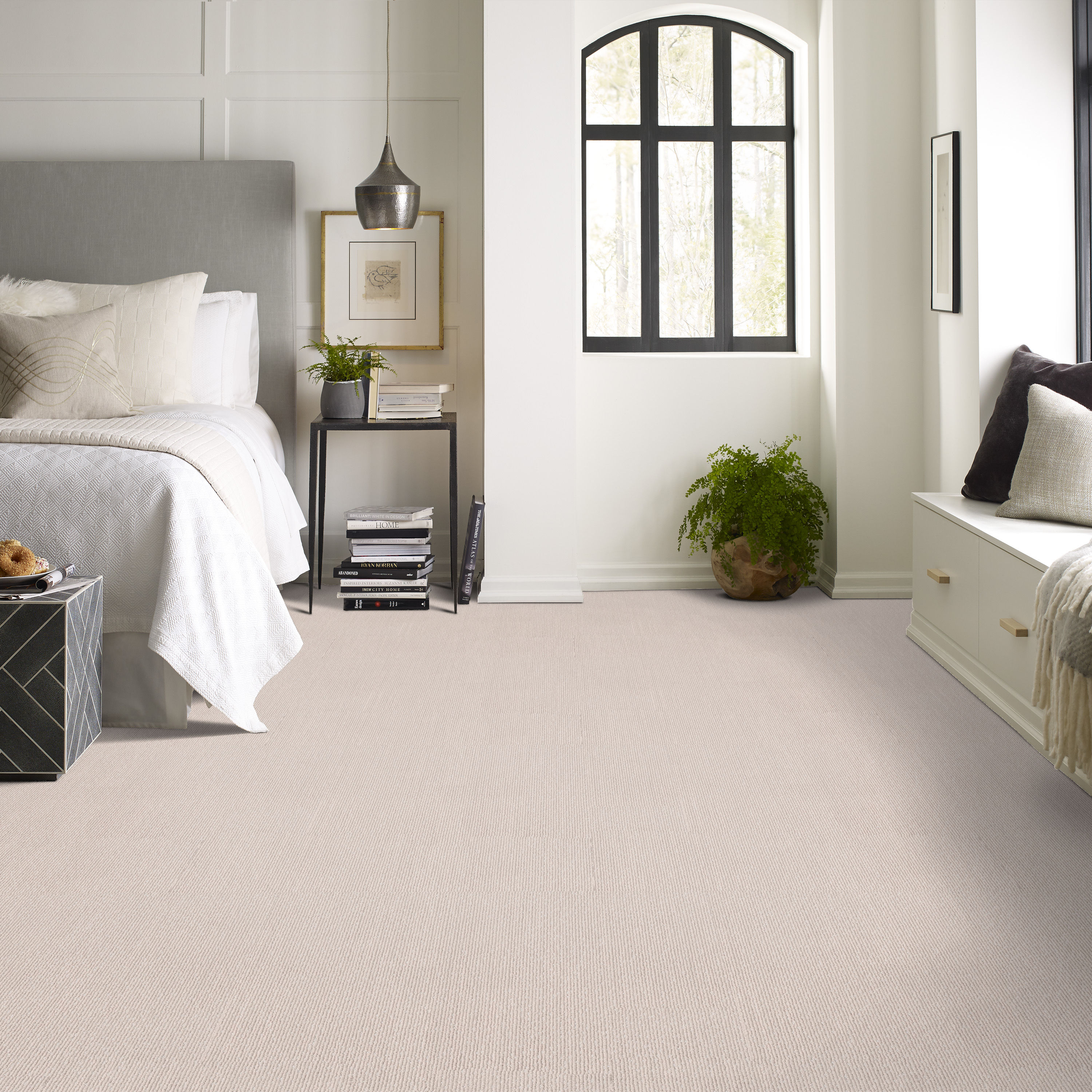 TRANQUIL WATERS BLUSH ROOM