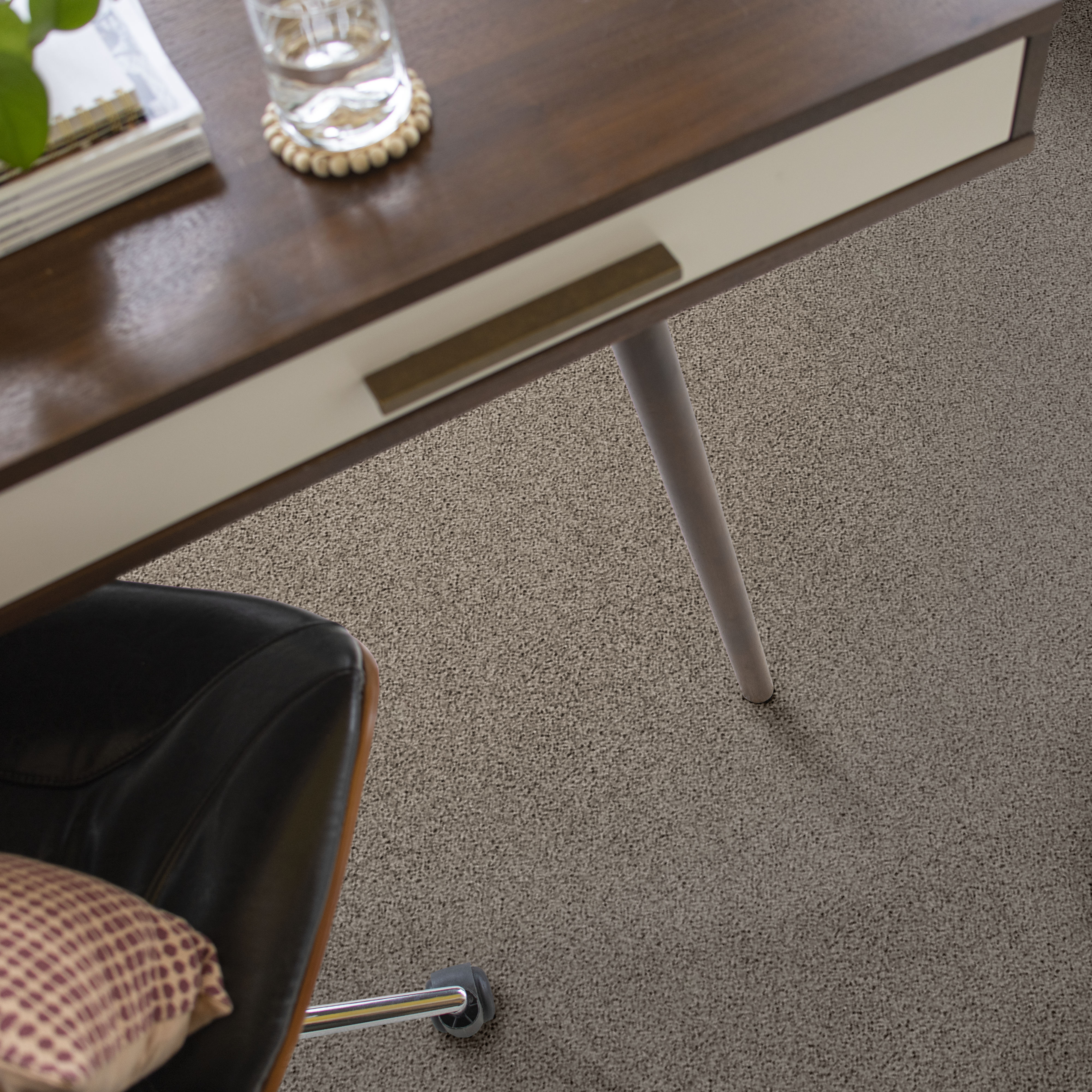 LONESTAR DOVETAIL ROOM