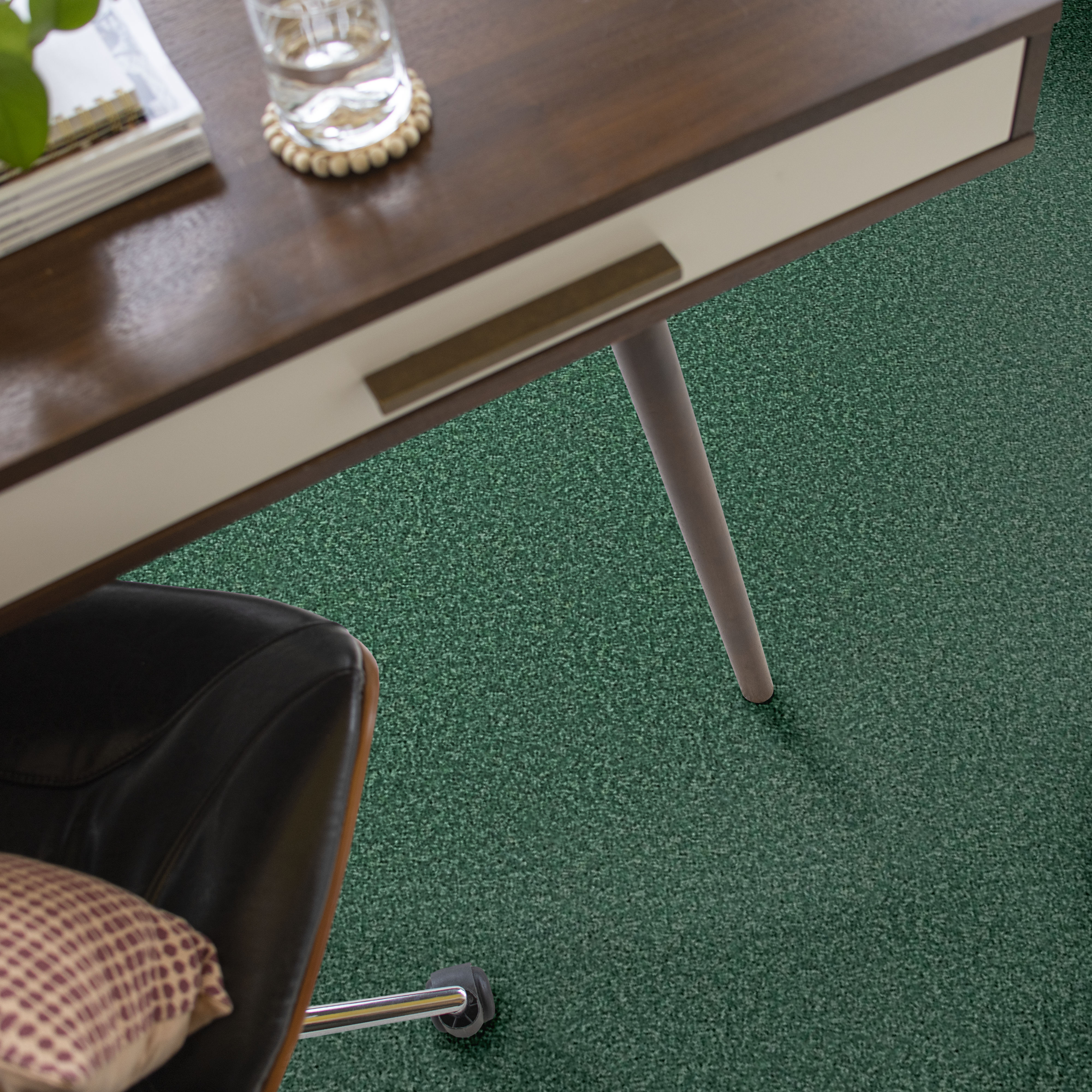 KID CROSSING LEAP FROG ROOM